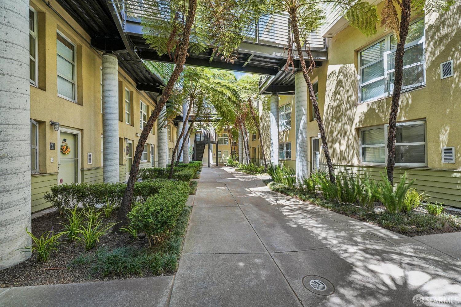 400 Spear Street # 203