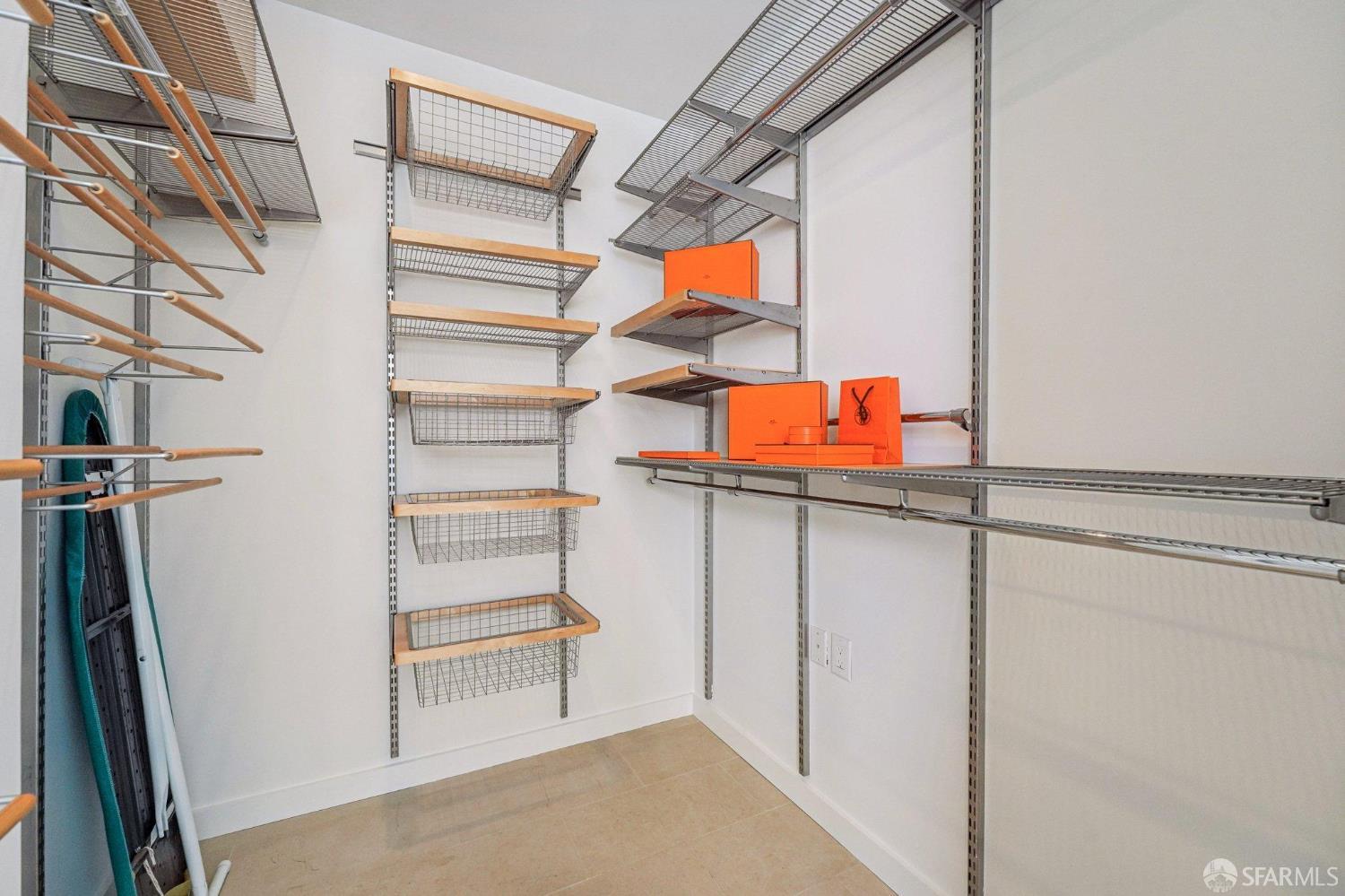 400 Spear Street # 203