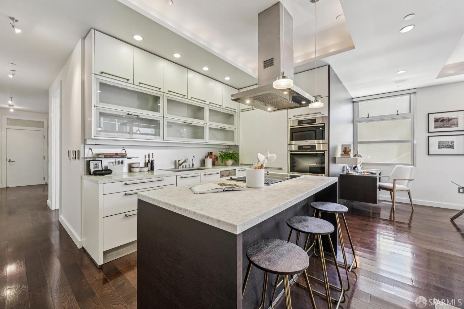 400 Spear Street # 203