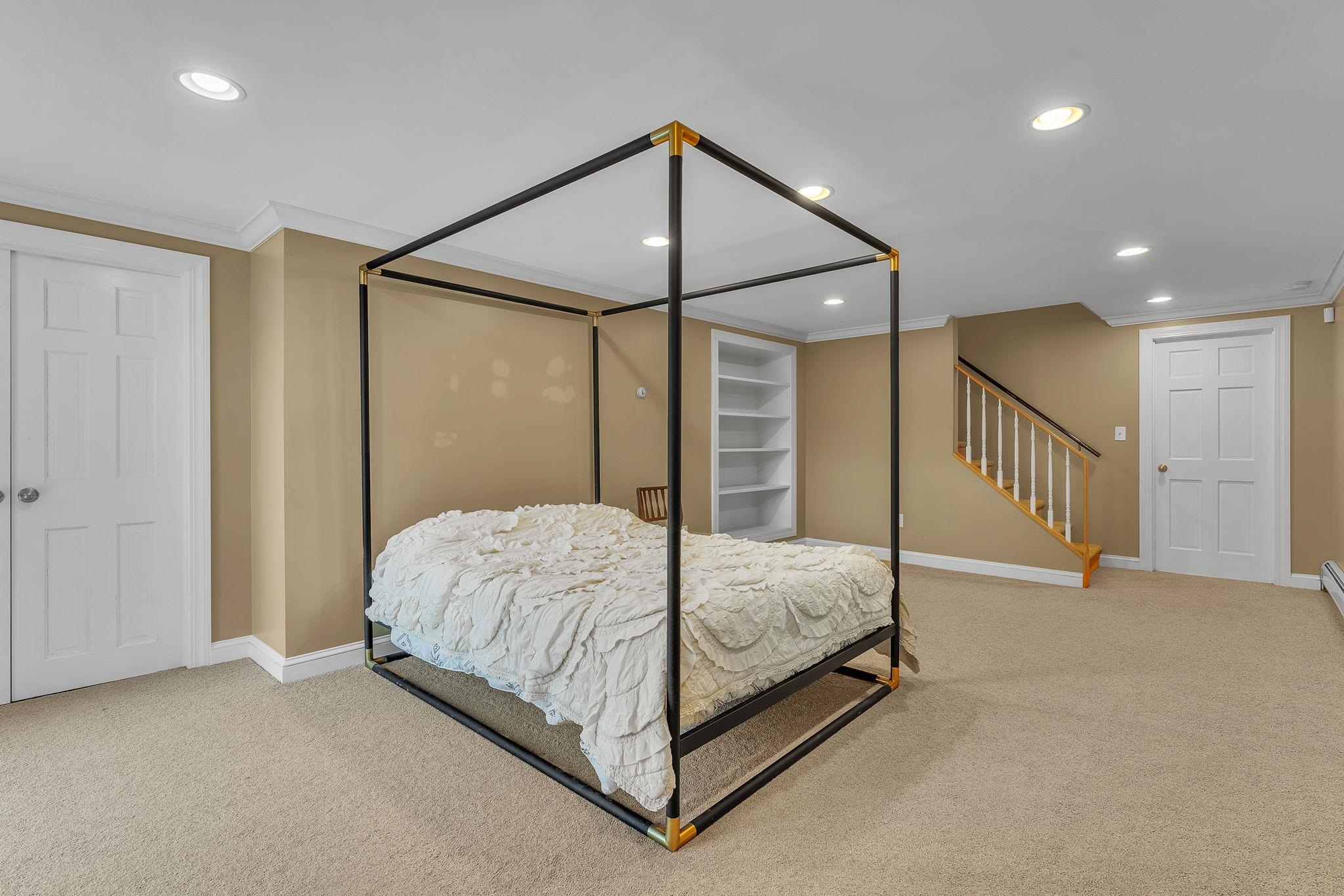 95 Meetinghouse Road