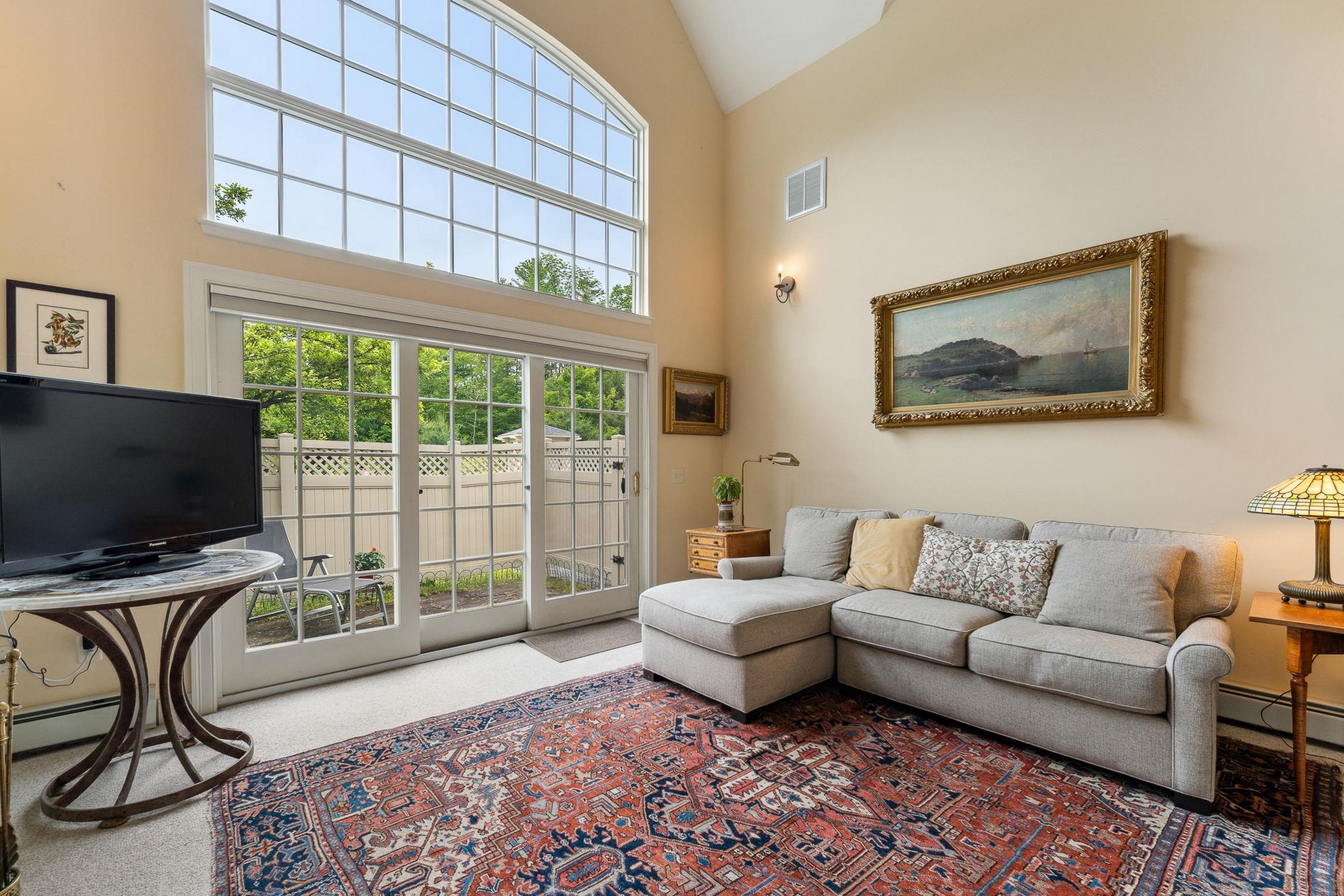 36 Stonehurst Common