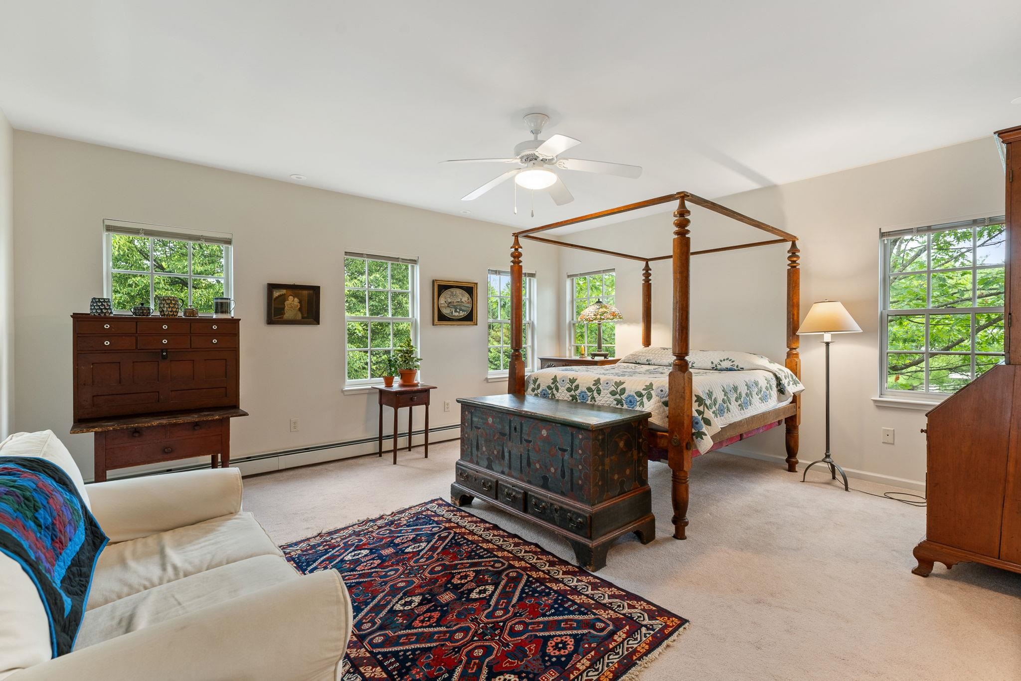 36 Stonehurst Common