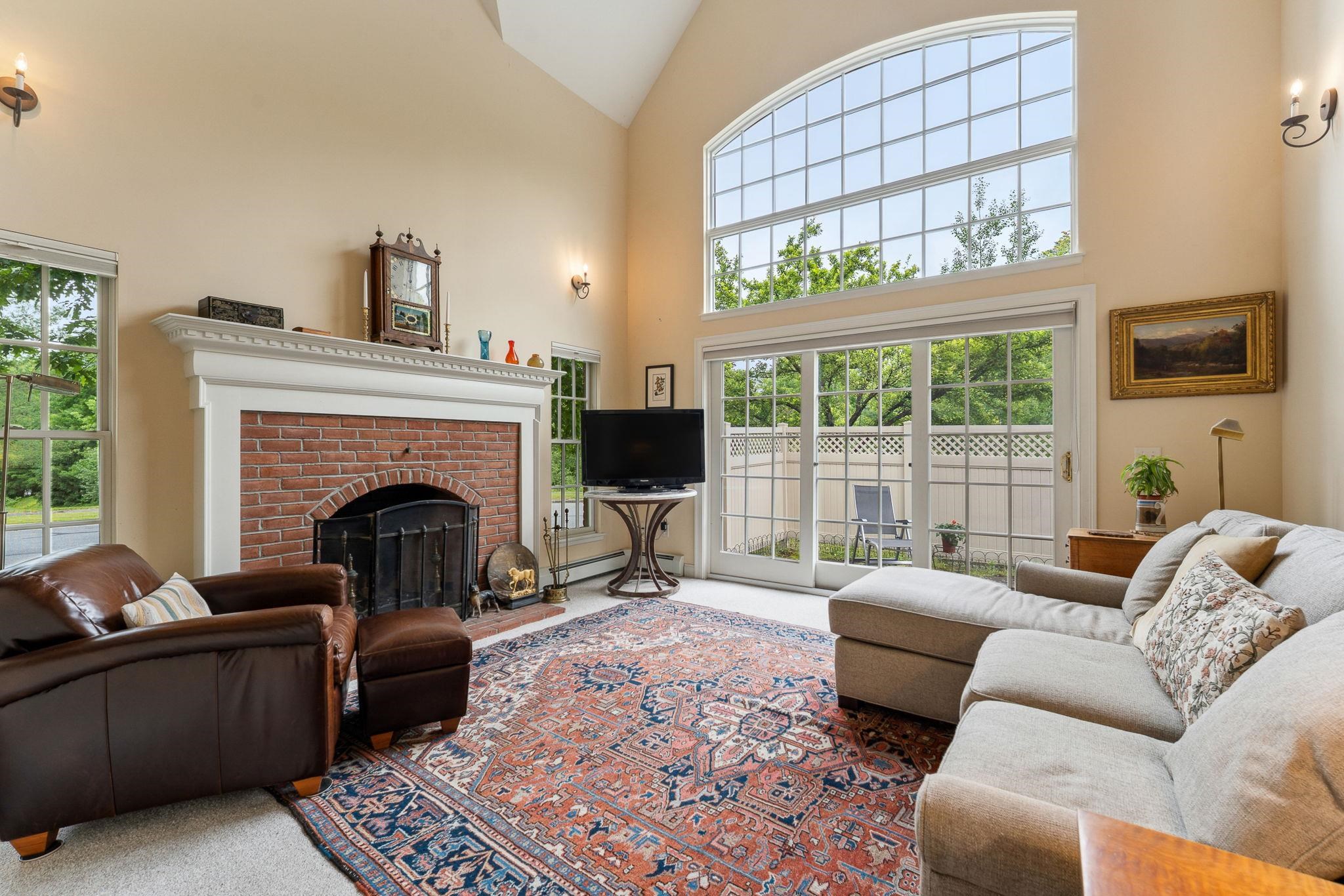 36 Stonehurst Common