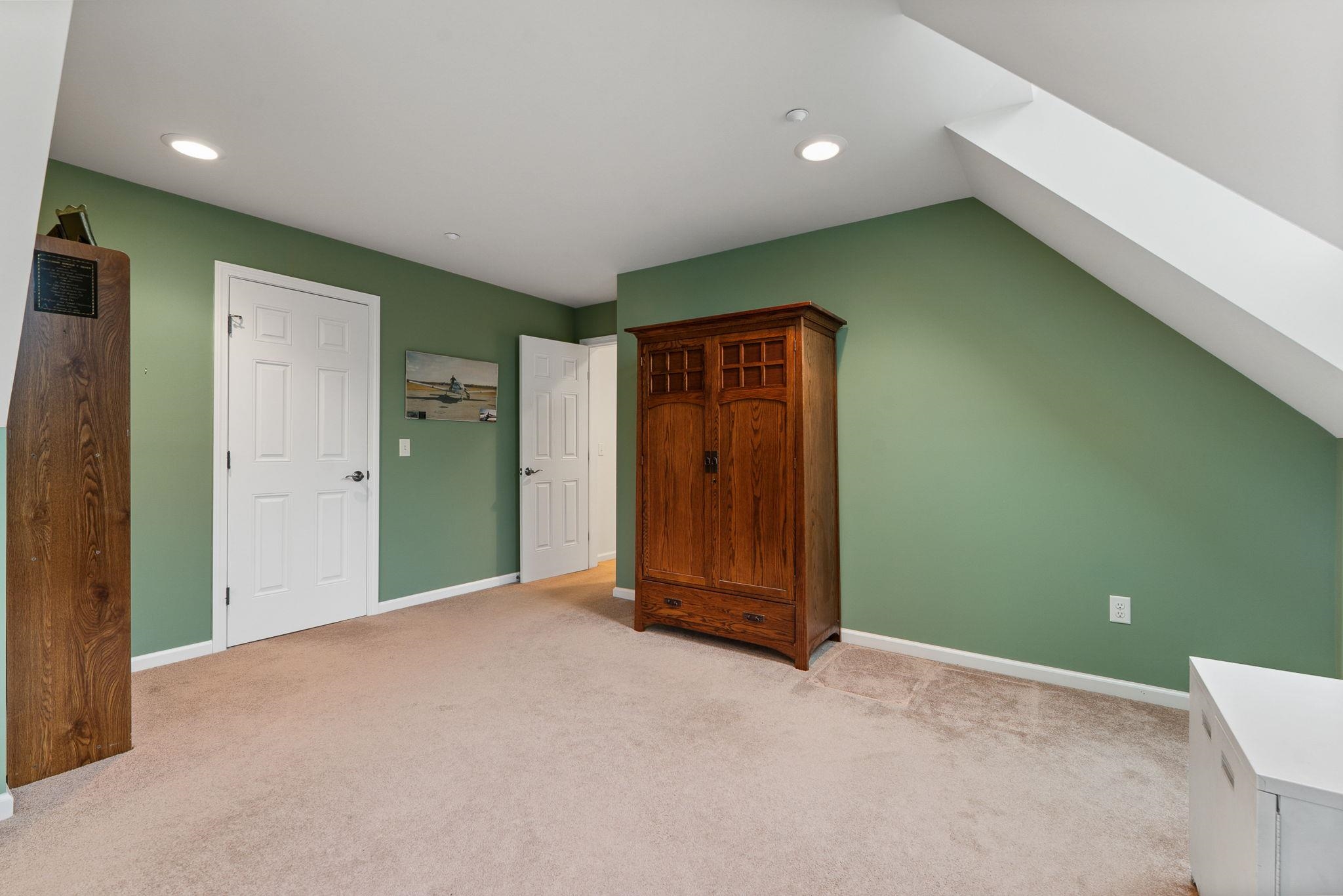26 Stonehurst Common