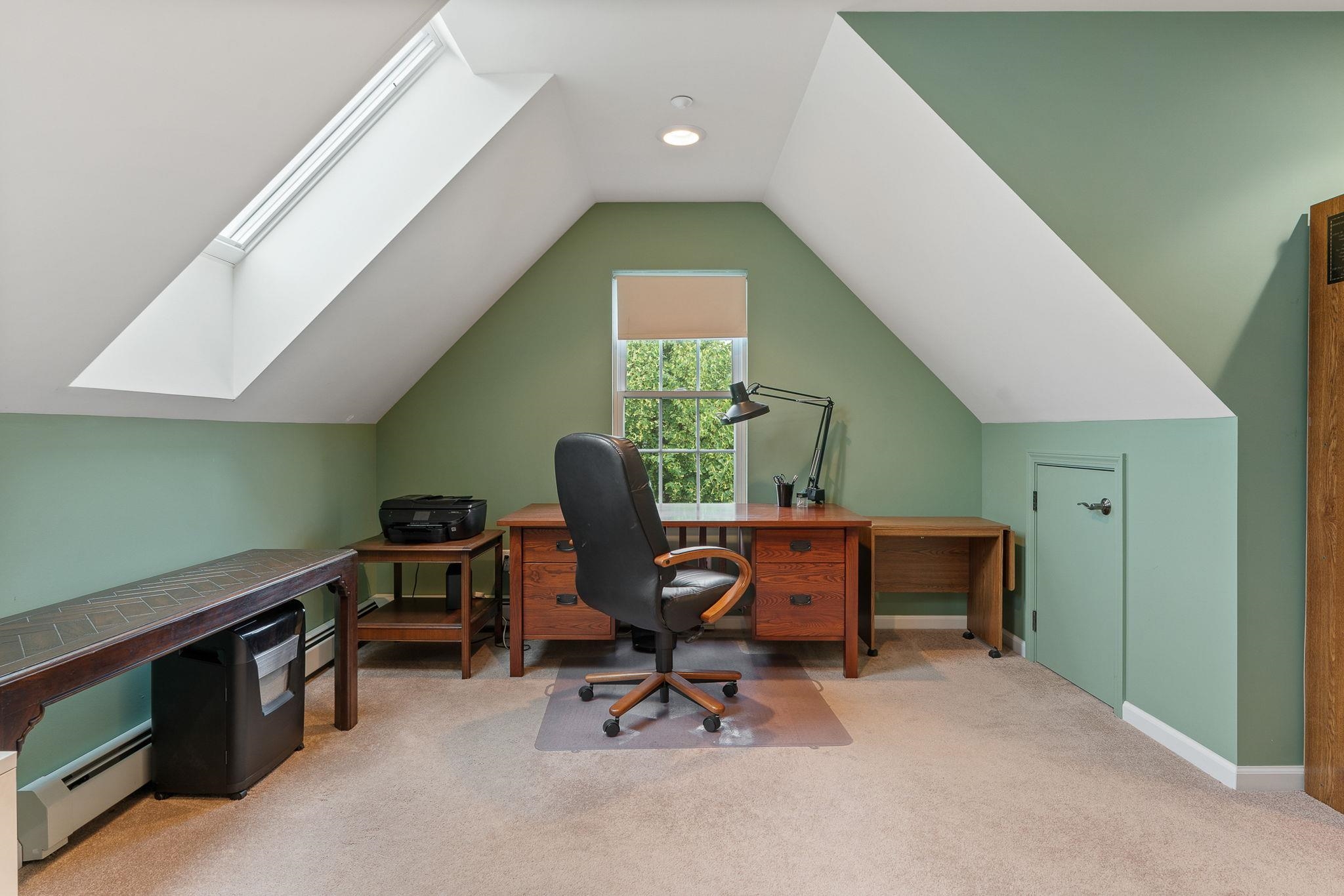 26 Stonehurst Common