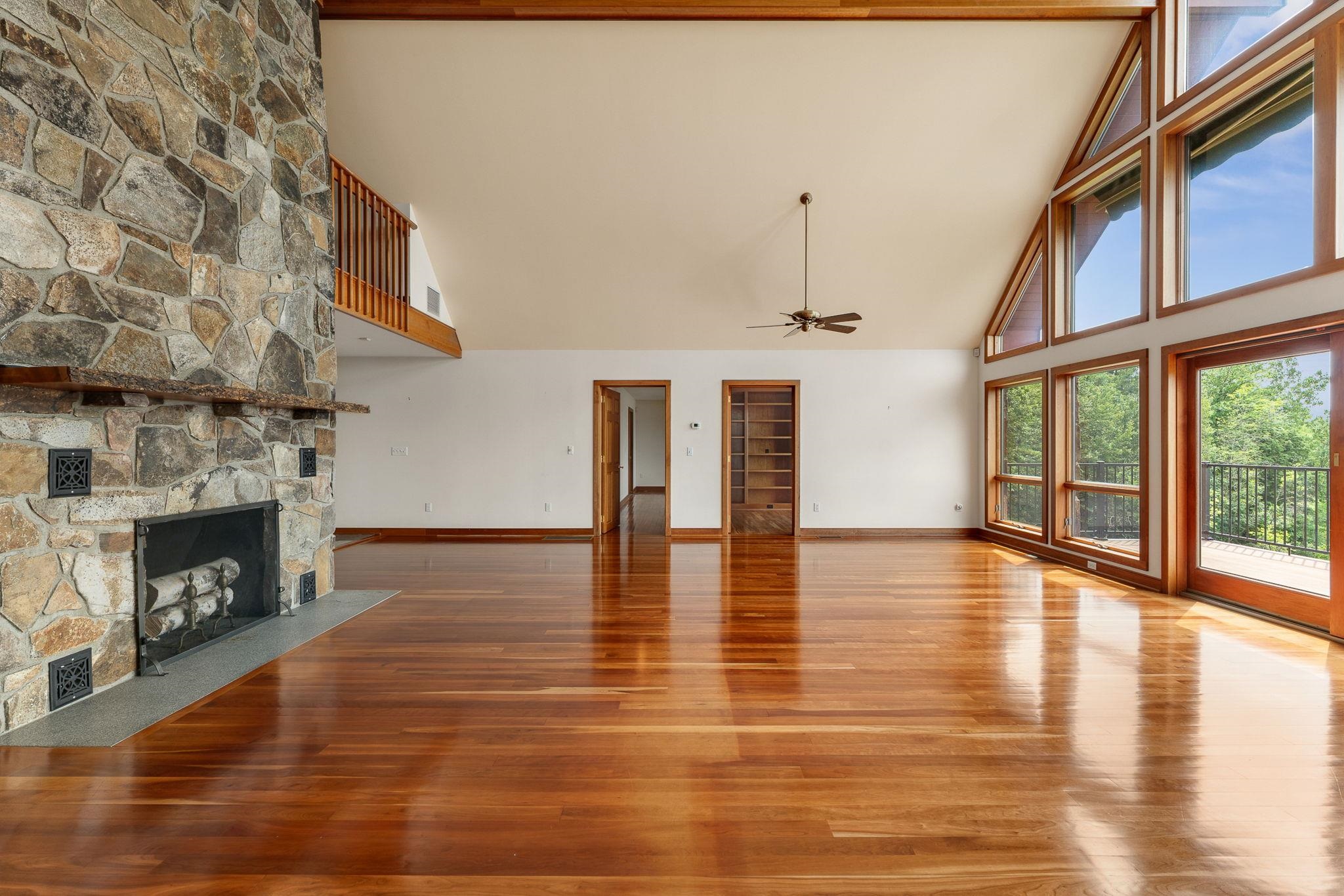 149 Cat Hole Road
