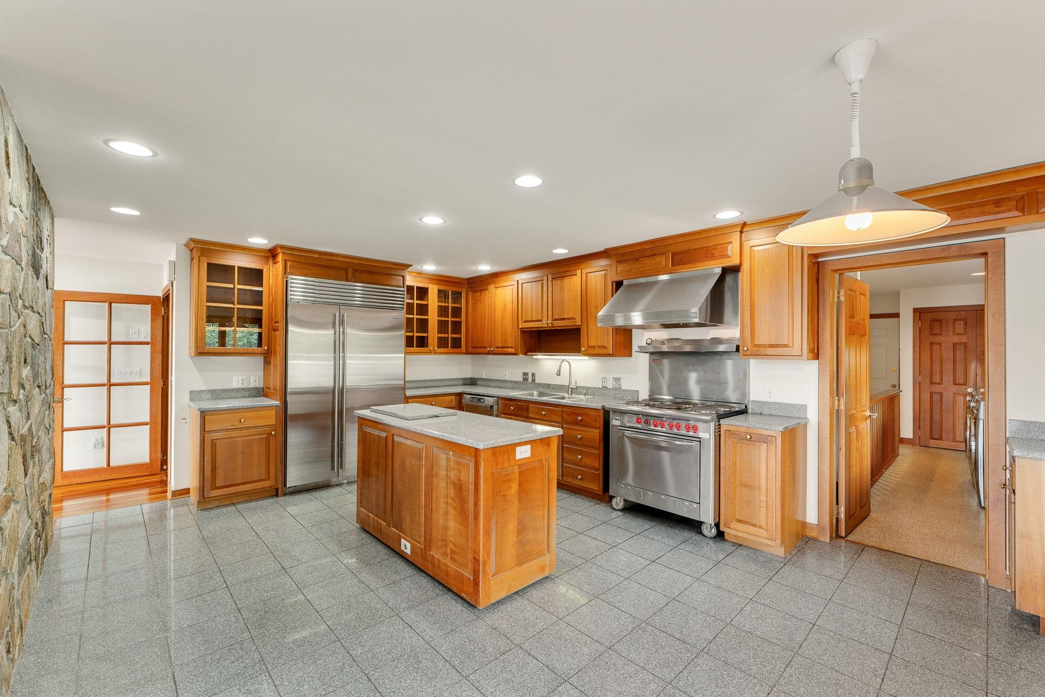 149 Cat Hole Road