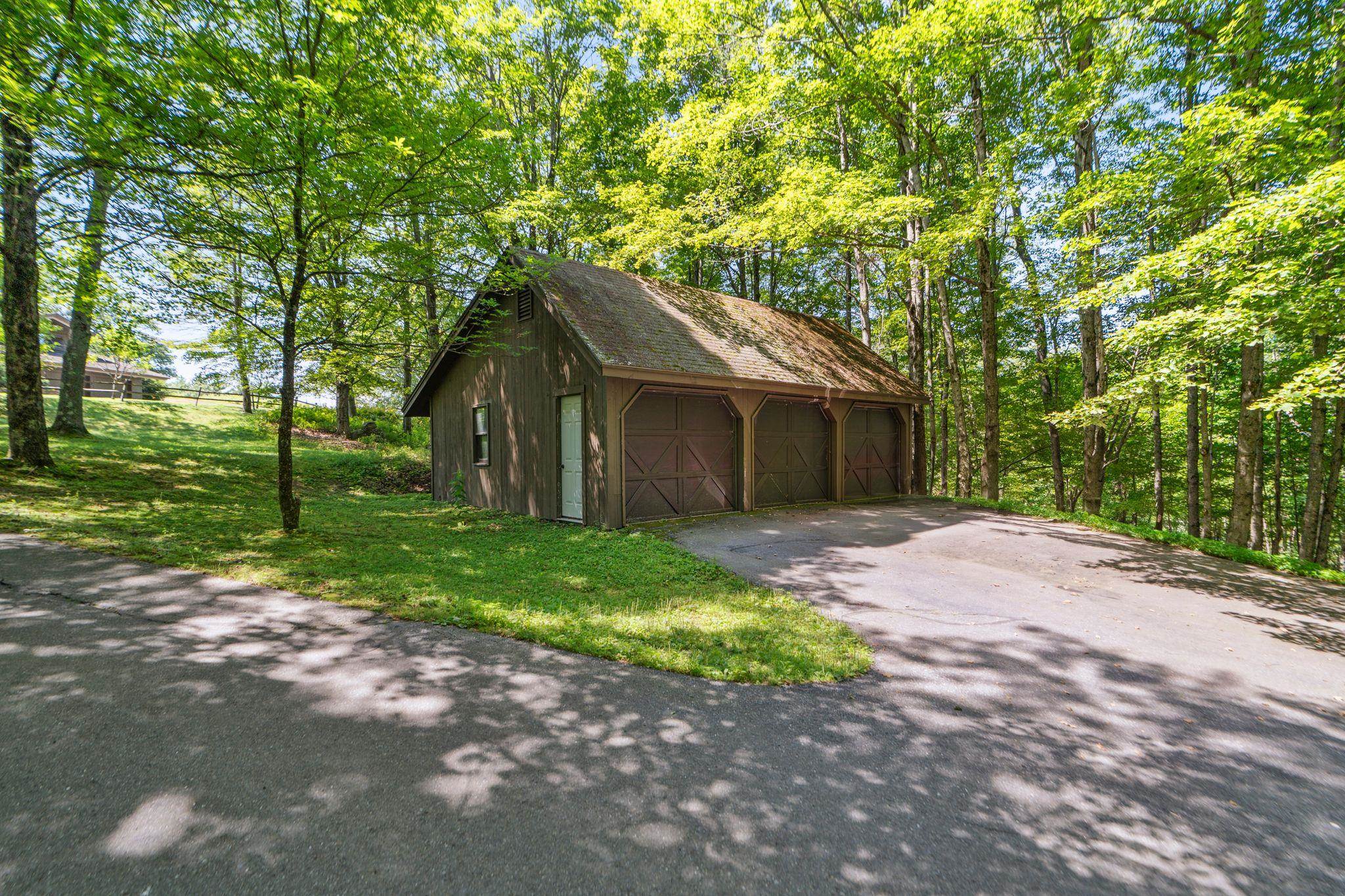 5 Saddle Run Road