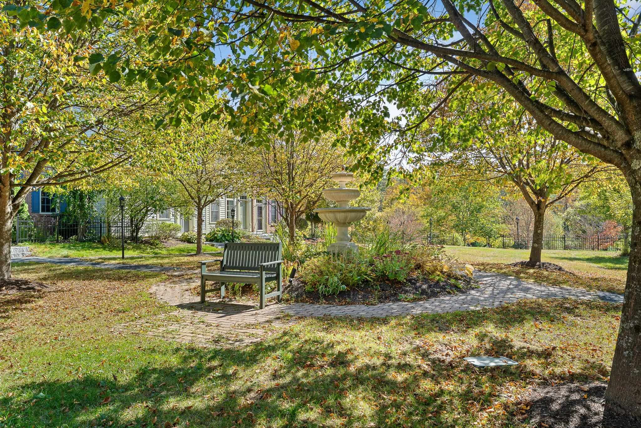 31 Forest Edge Drive