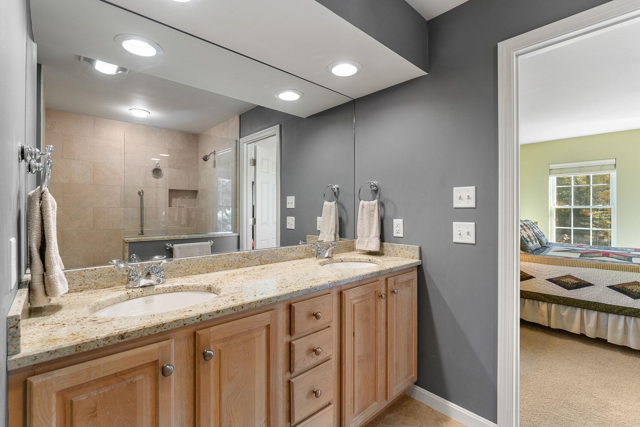 31 Forest Edge Drive