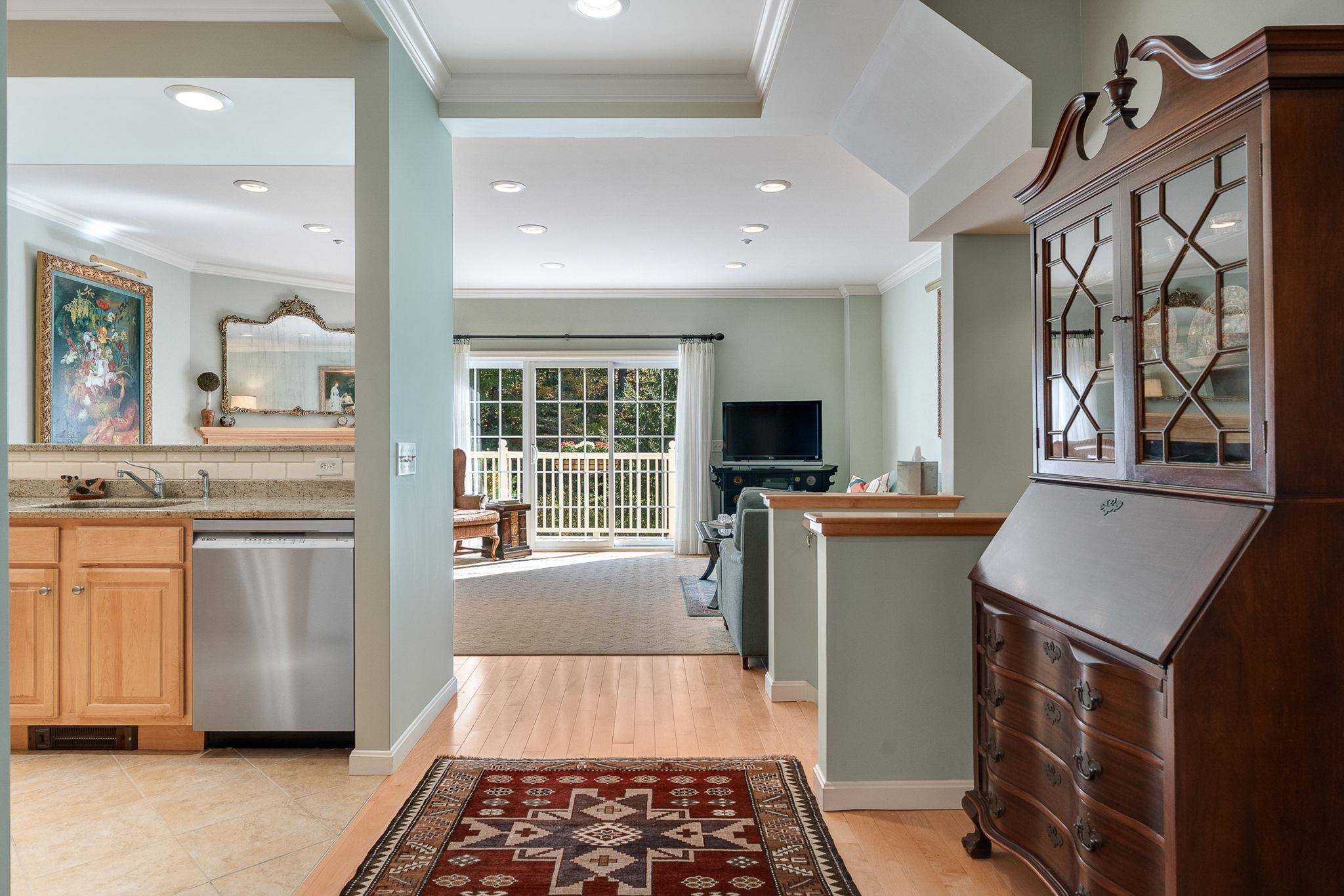 31 Forest Edge Drive