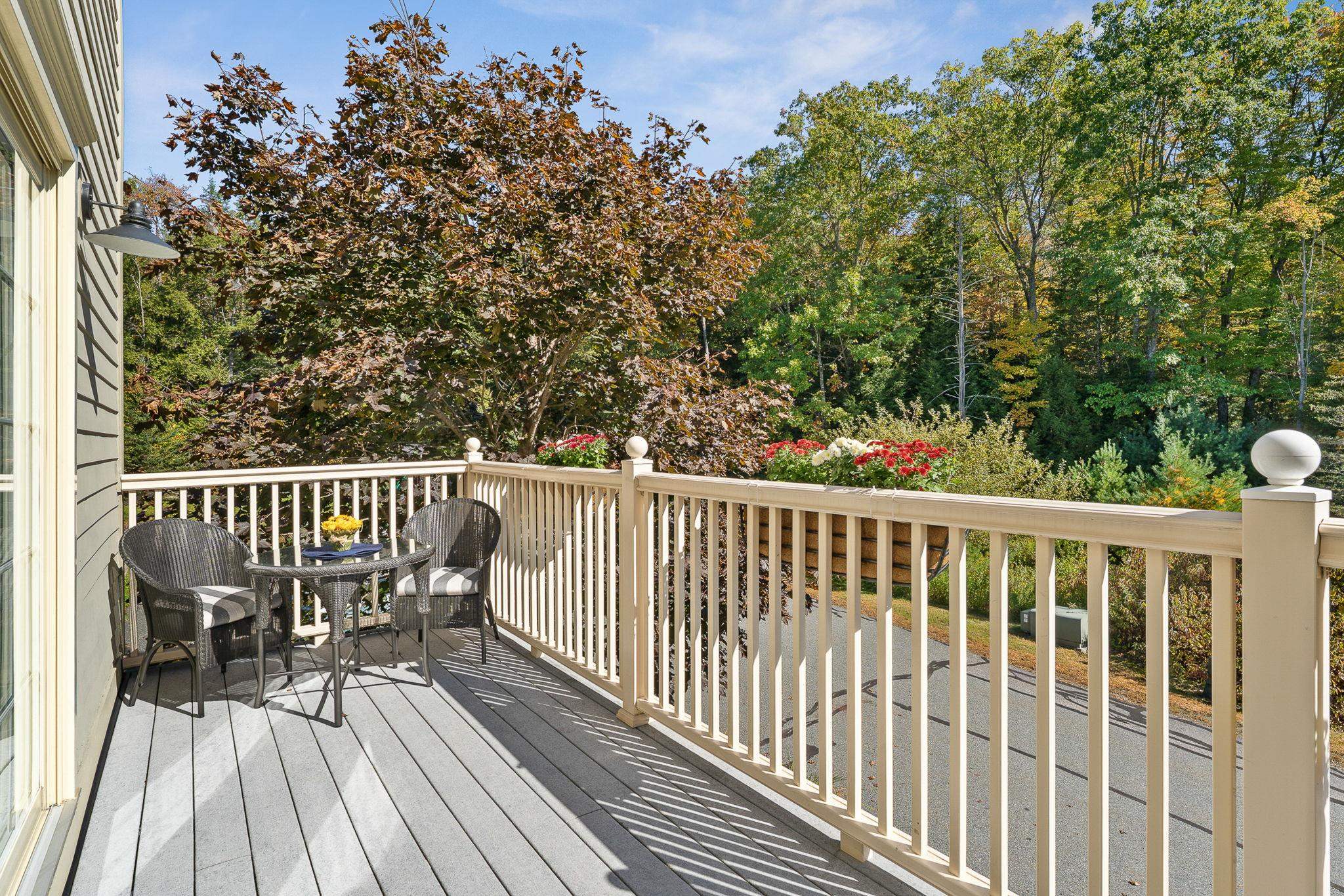 31 Forest Edge Drive