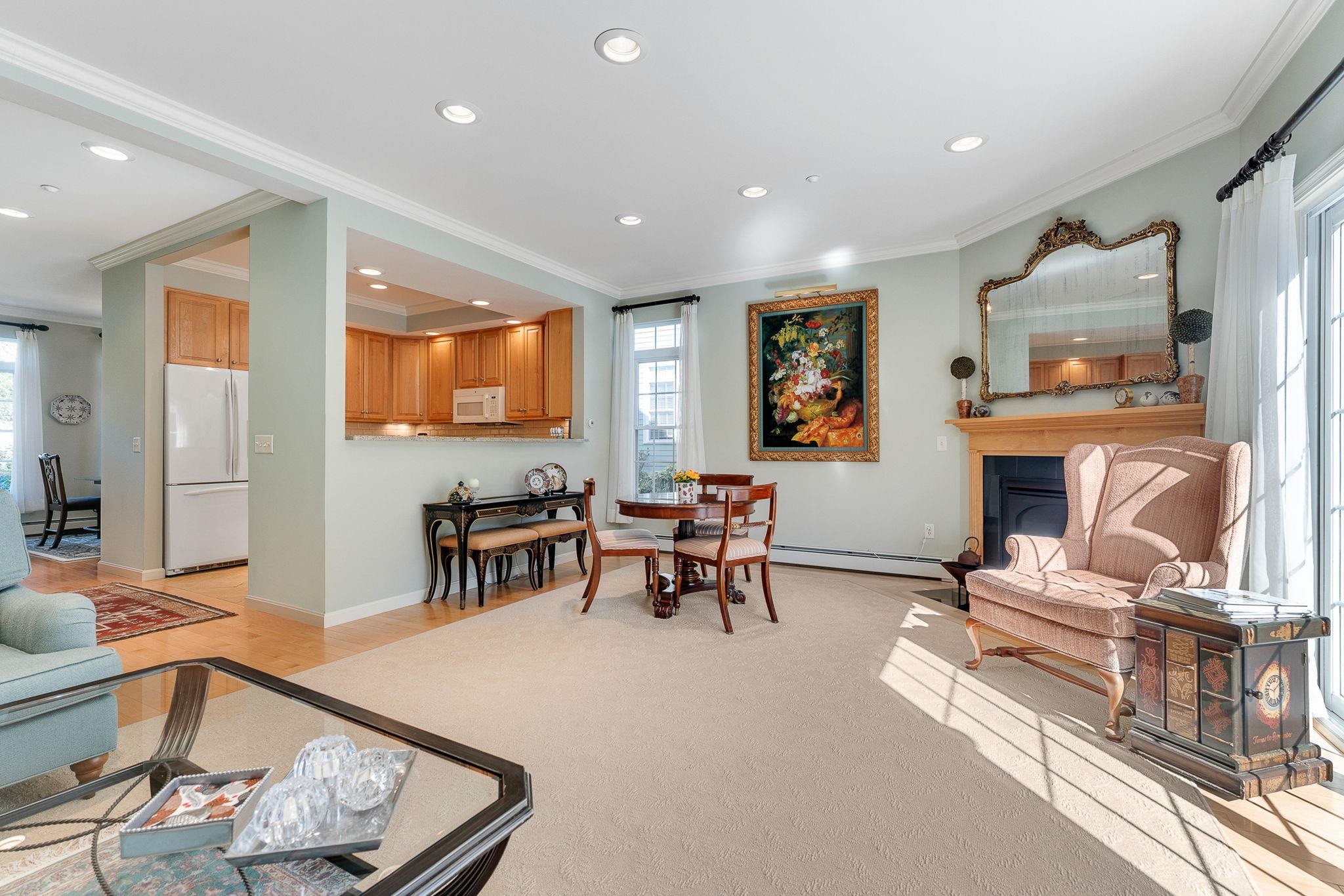 31 Forest Edge Drive