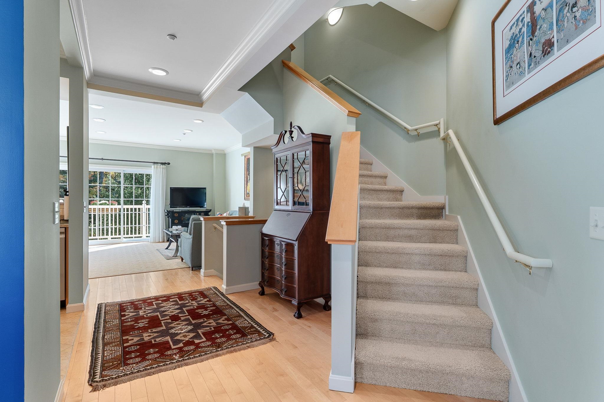 31 Forest Edge Drive