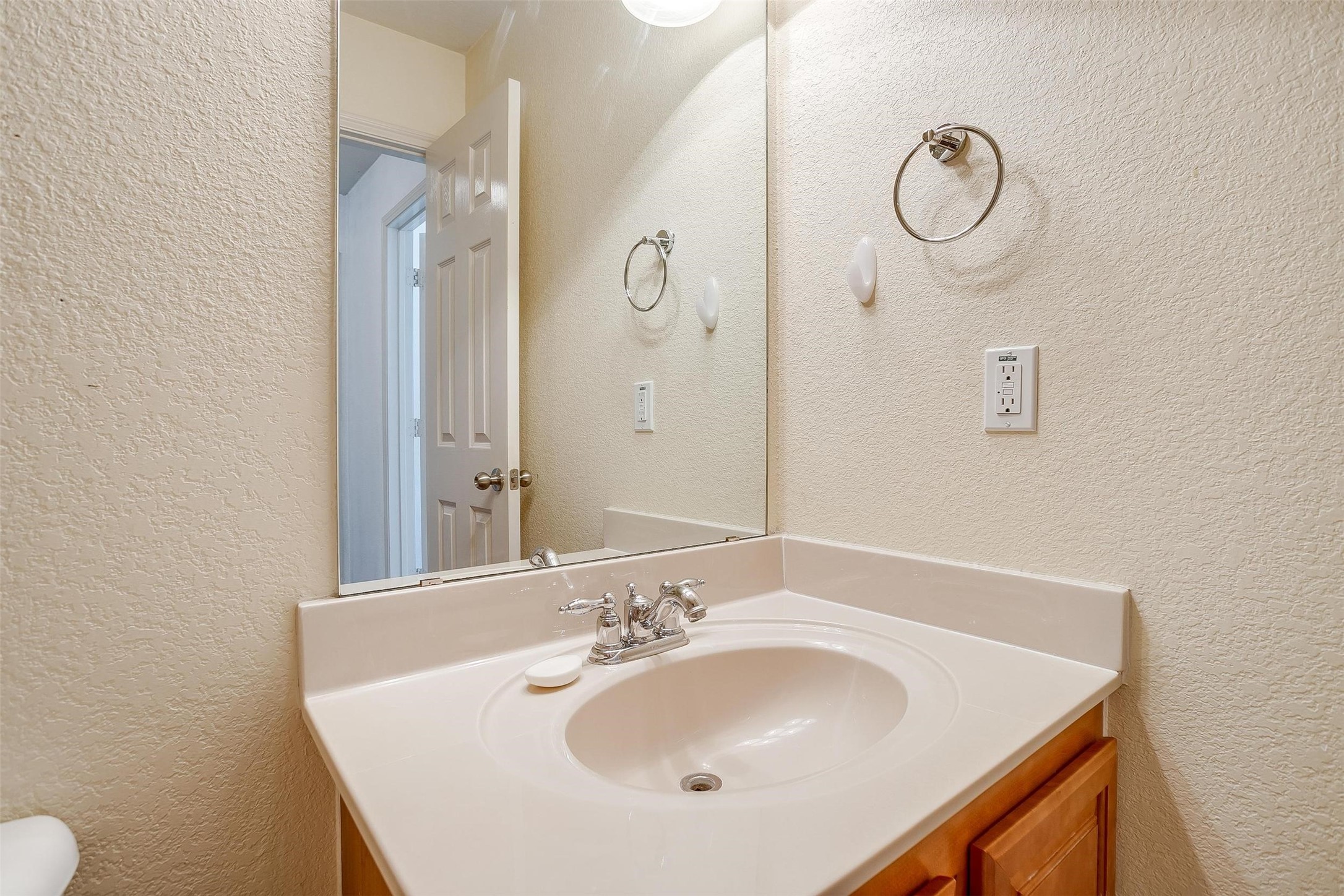 621 Condor Trail