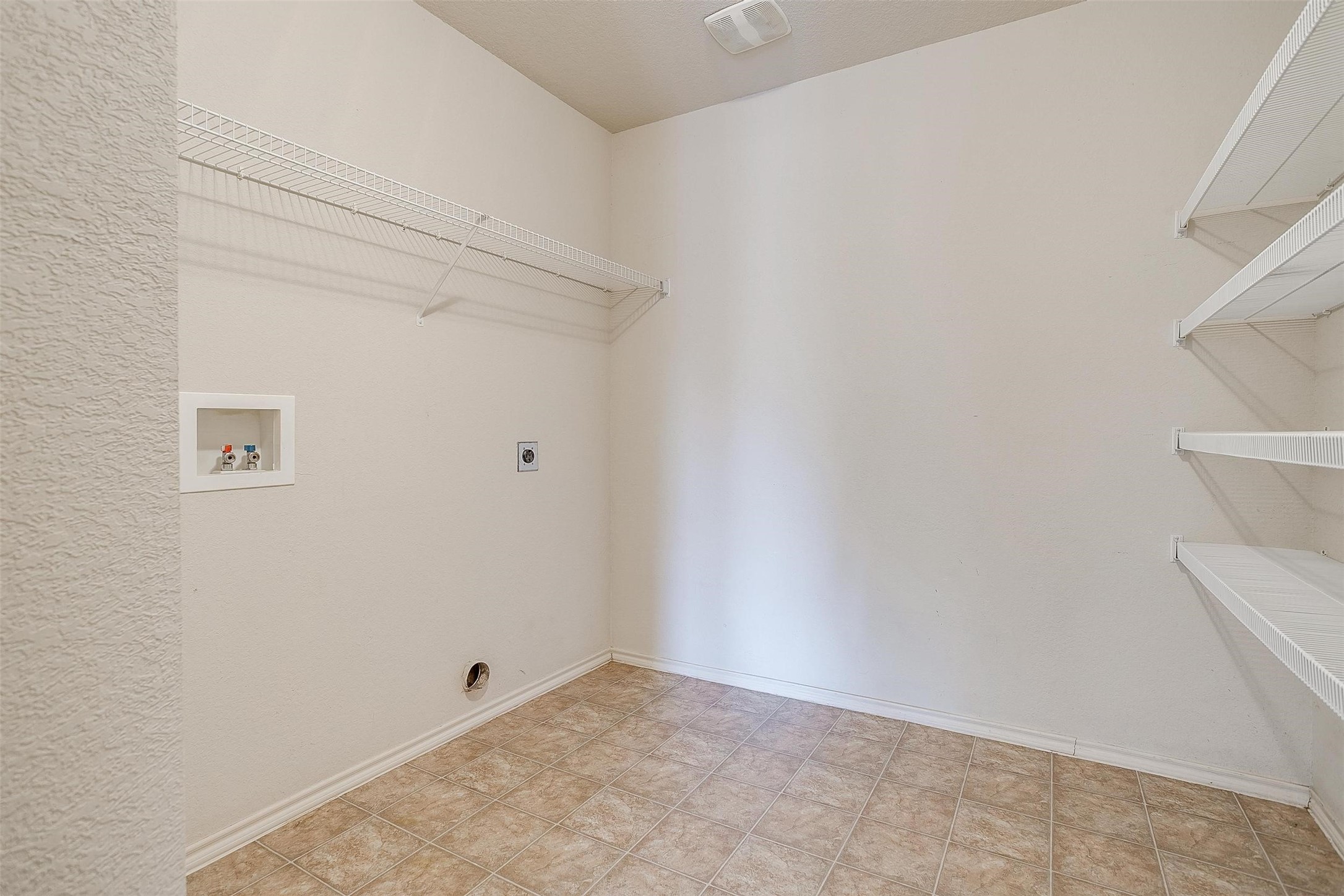 621 Condor Trail