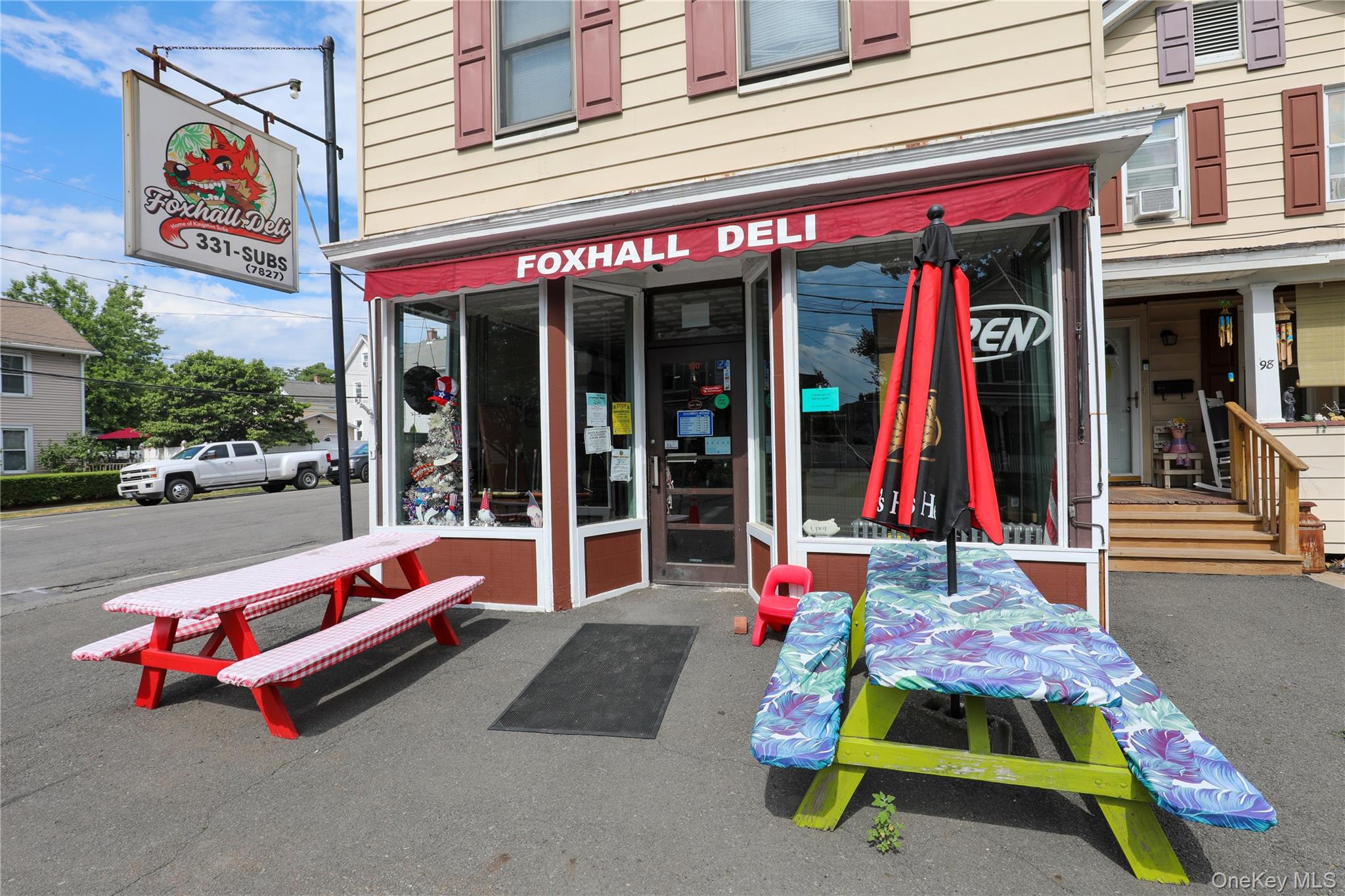 100 Foxhall Avenue