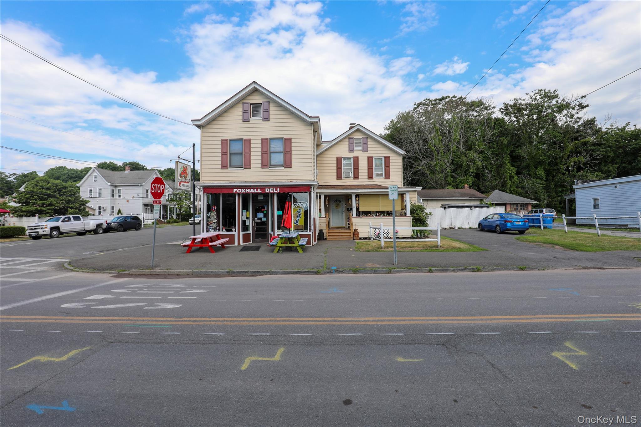 100 Foxhall Avenue