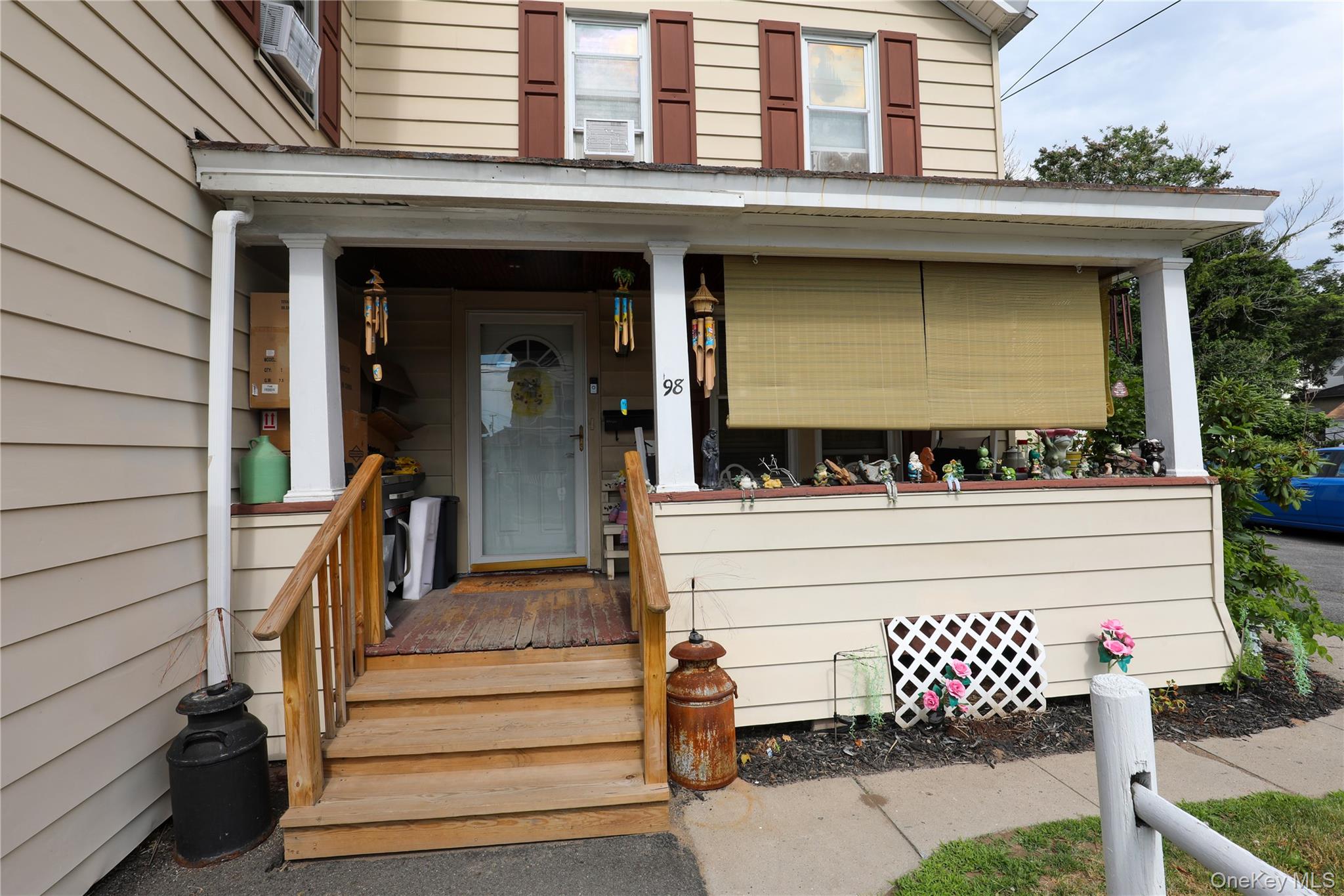 100 Foxhall Avenue