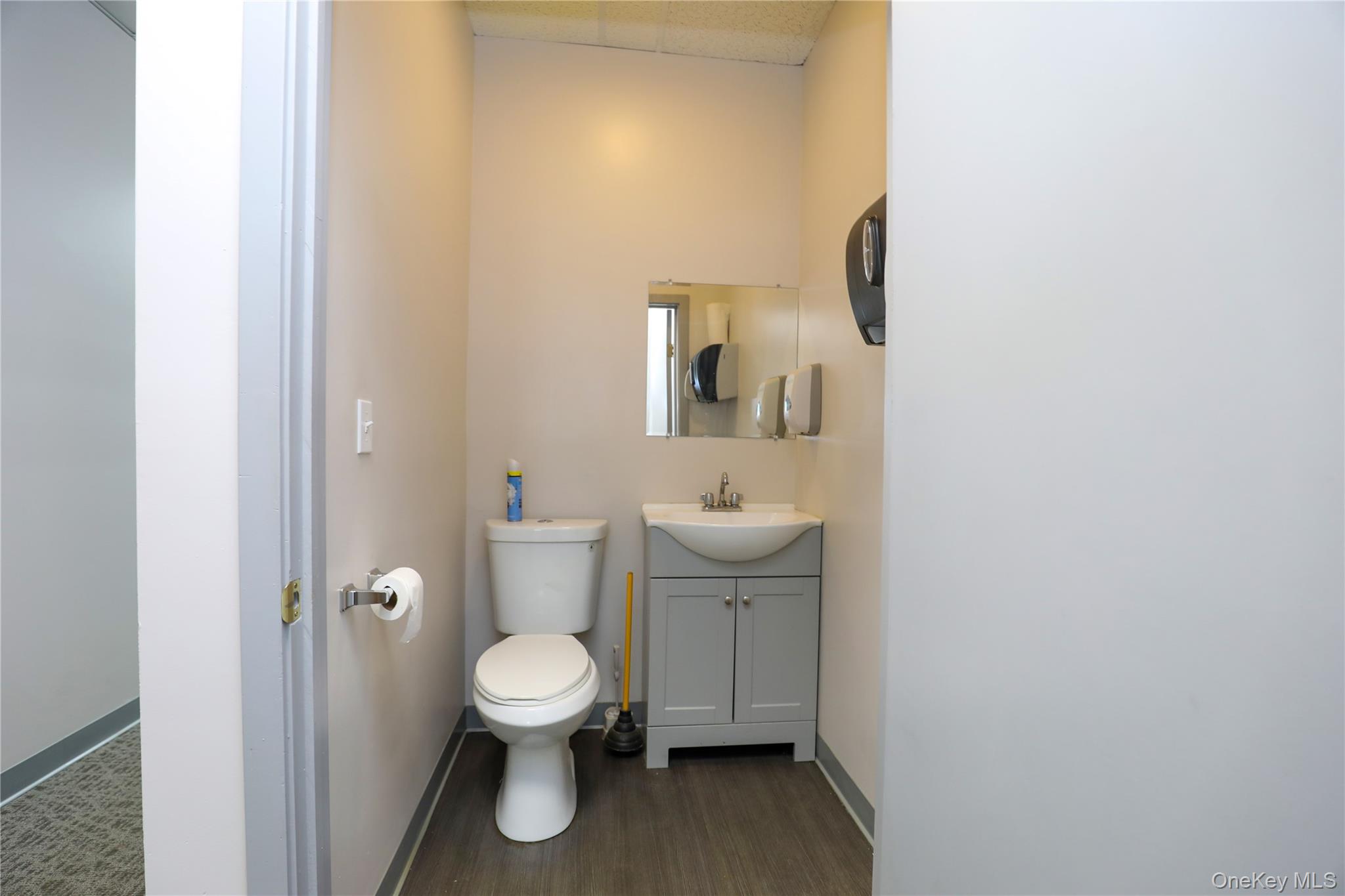 2905 Route 9W Unit: 2