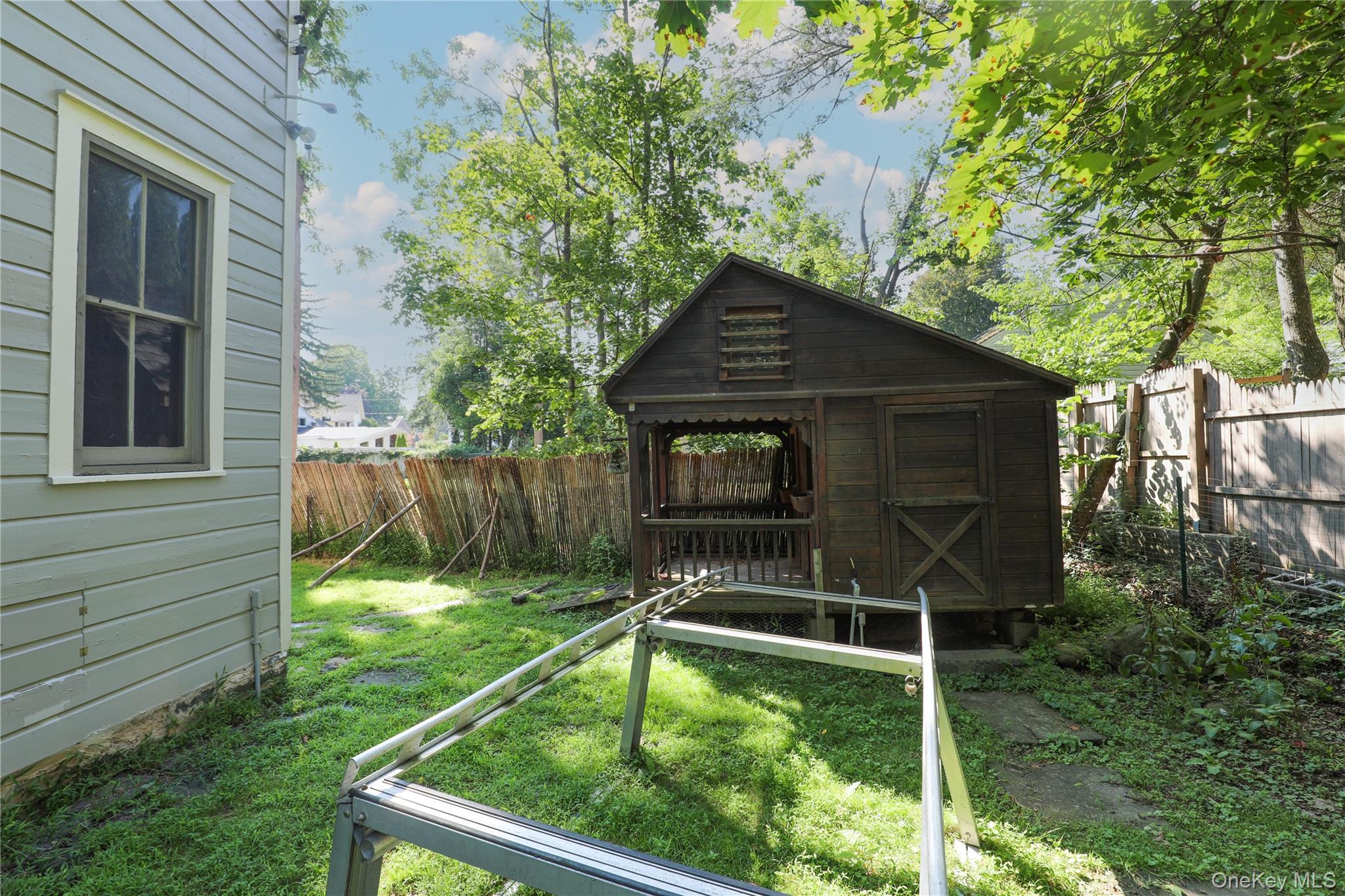 12-16 Lounsbury Place