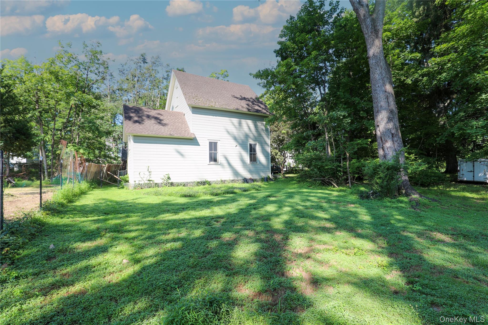 12-16 Lounsbury Place