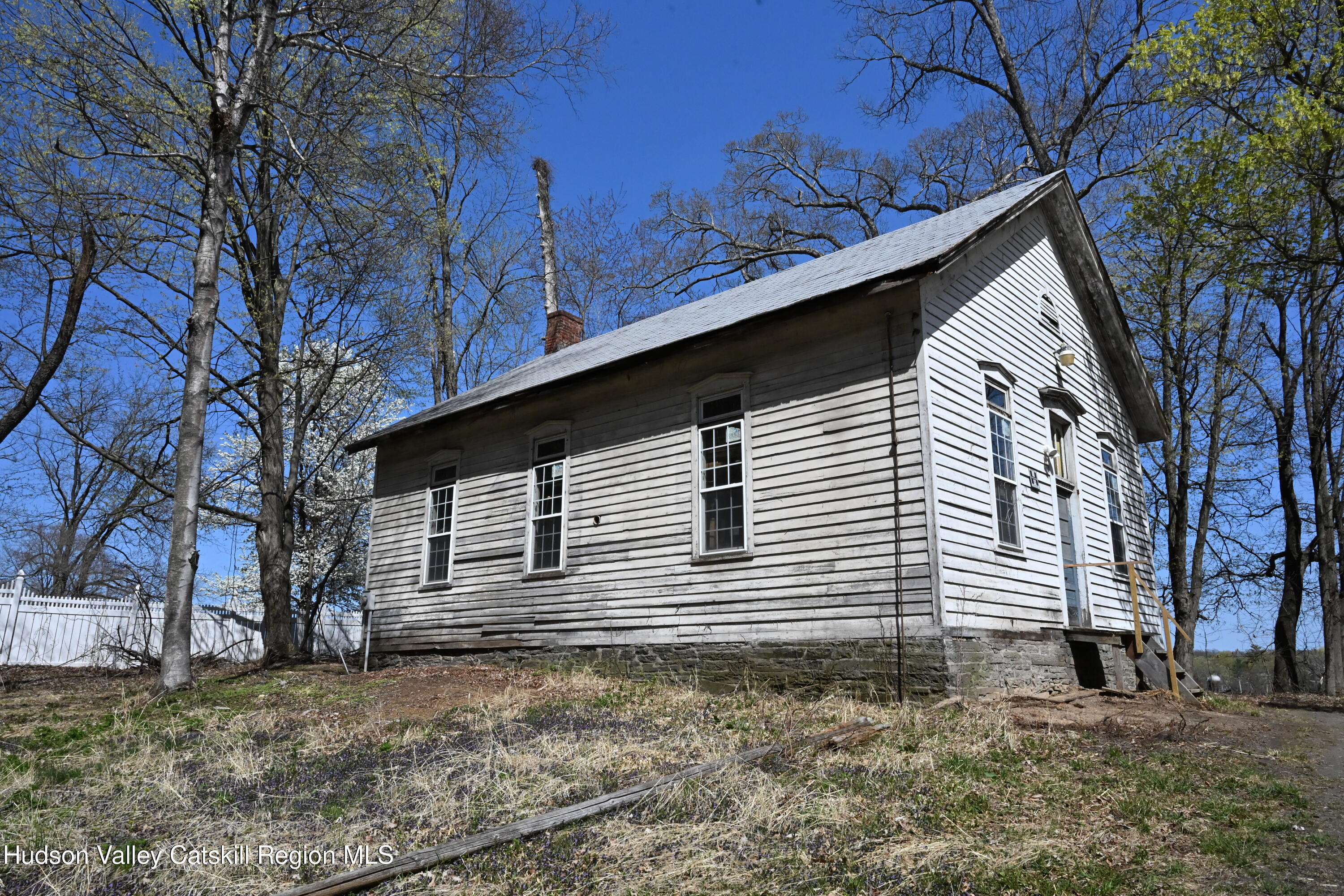 90 Sheehan Lane