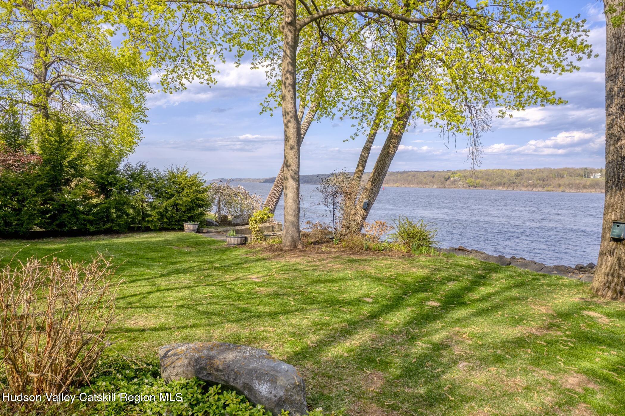 206 Riverside Drive, Malden