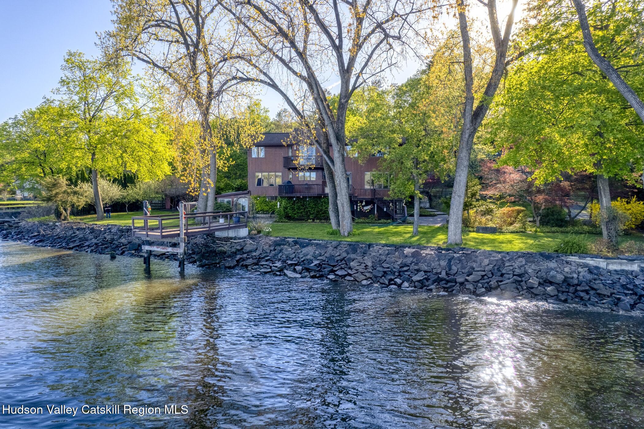 206 Riverside Drive, Malden