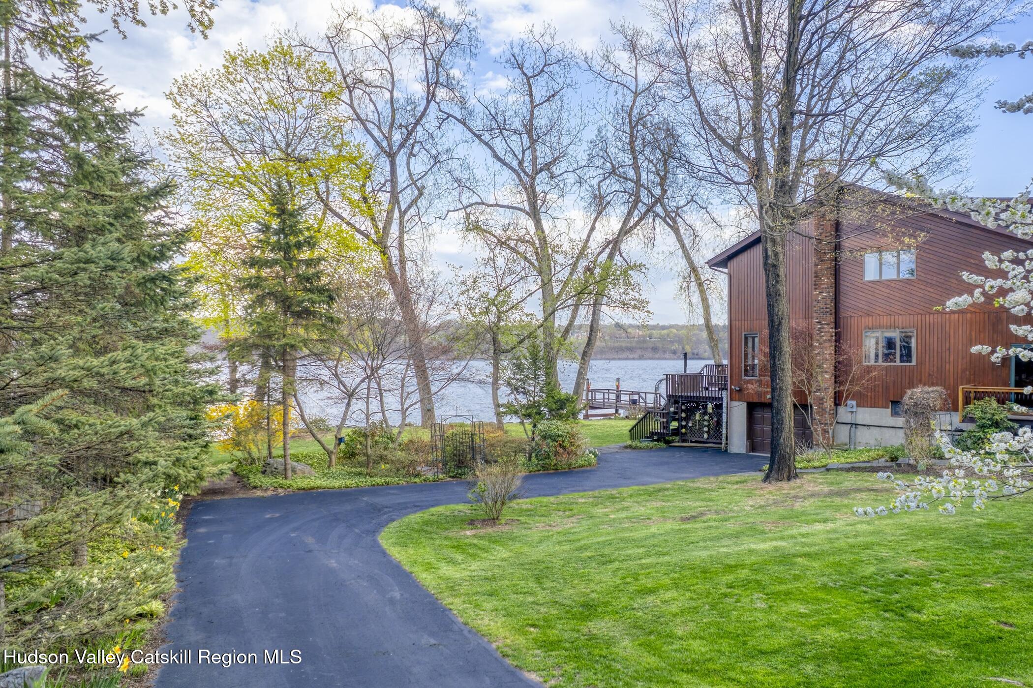 206 Riverside Drive, Malden