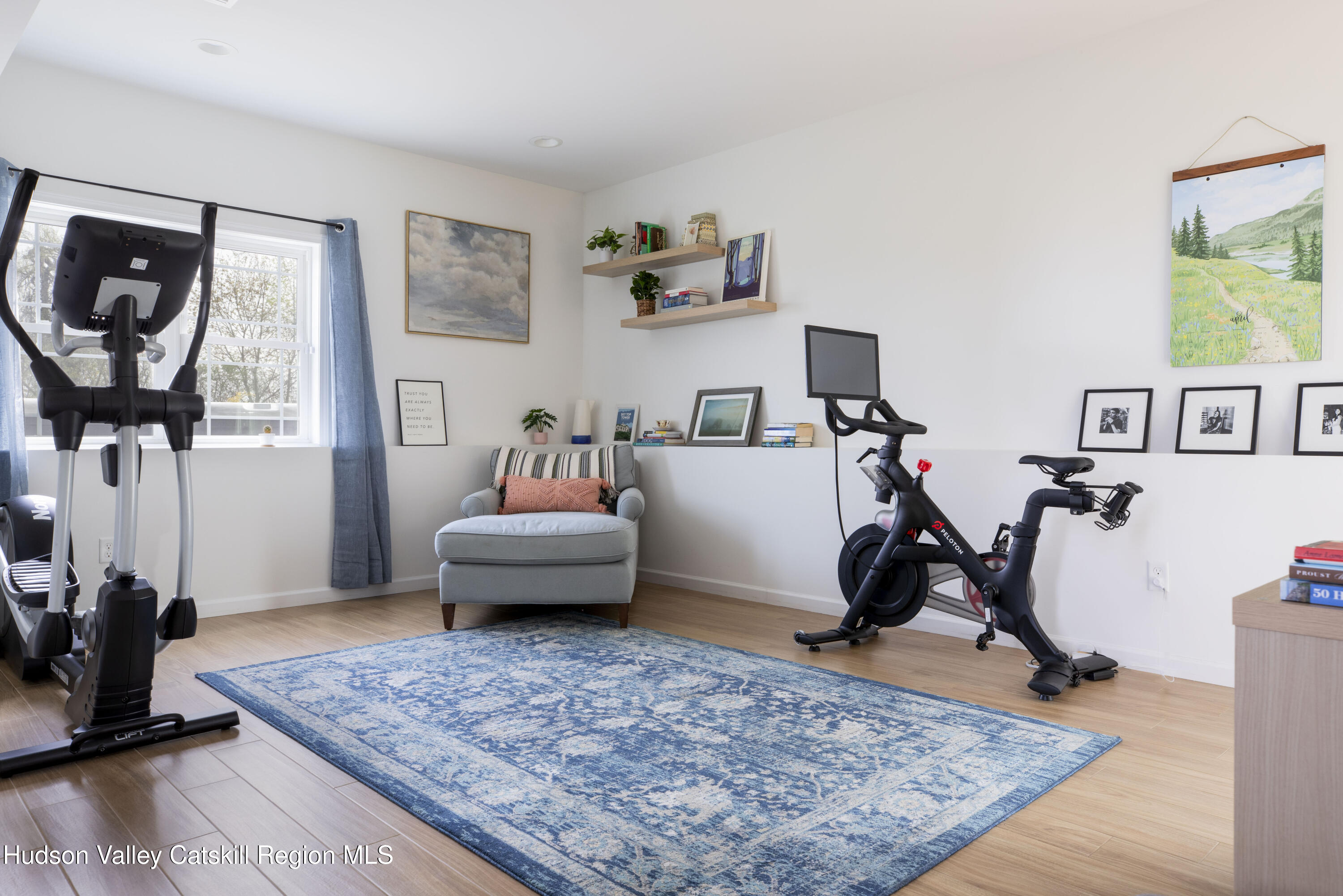 25 Meadow View Drive