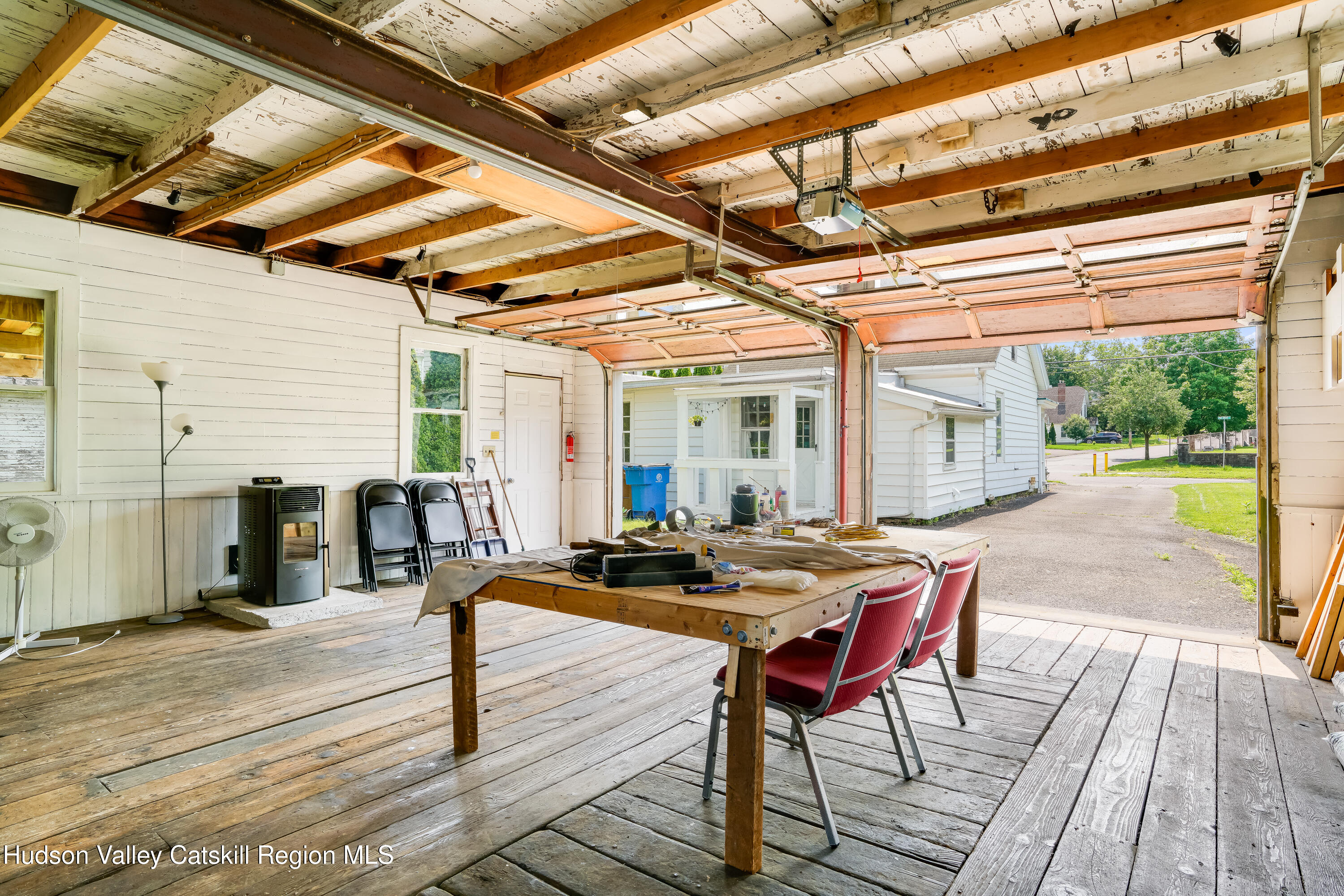 93 Pine Grove Avenue