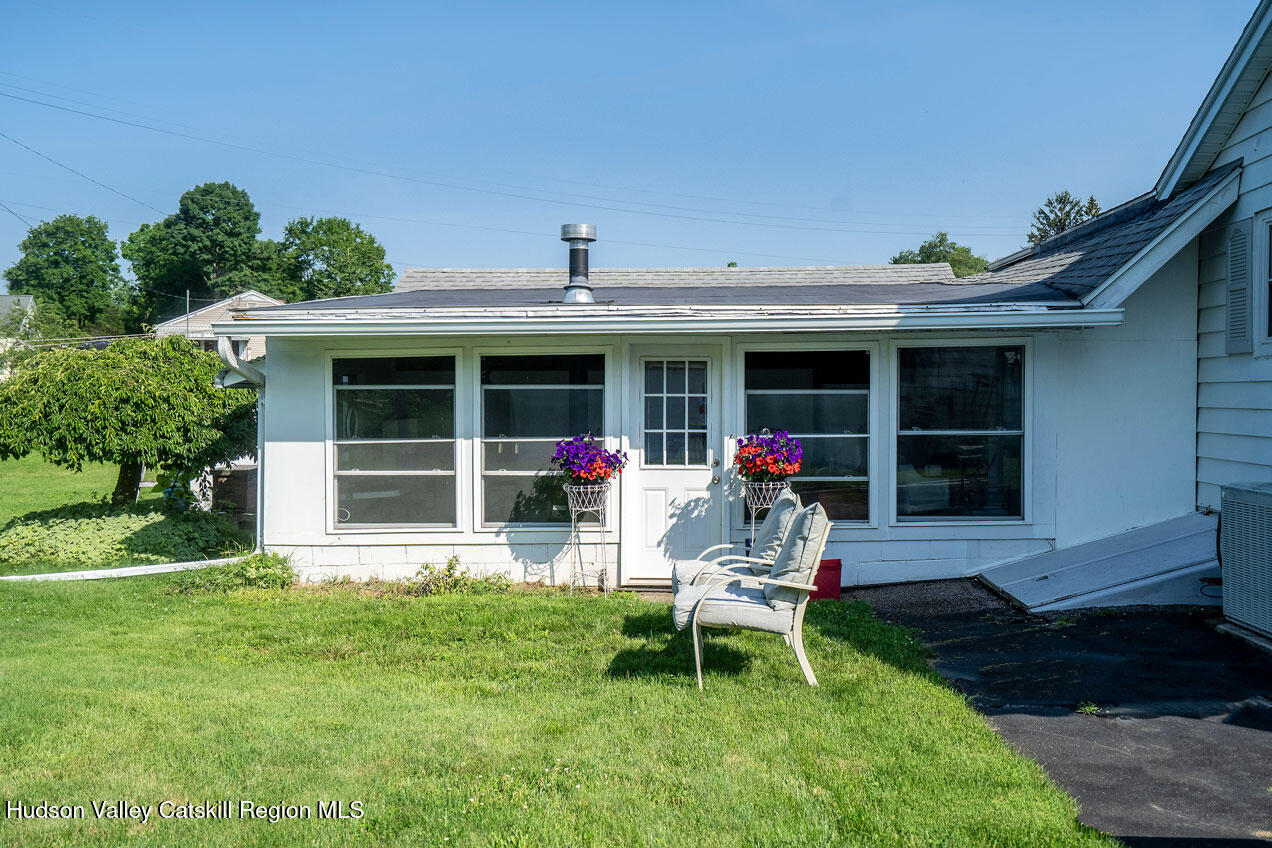 101 Hinsdale Street