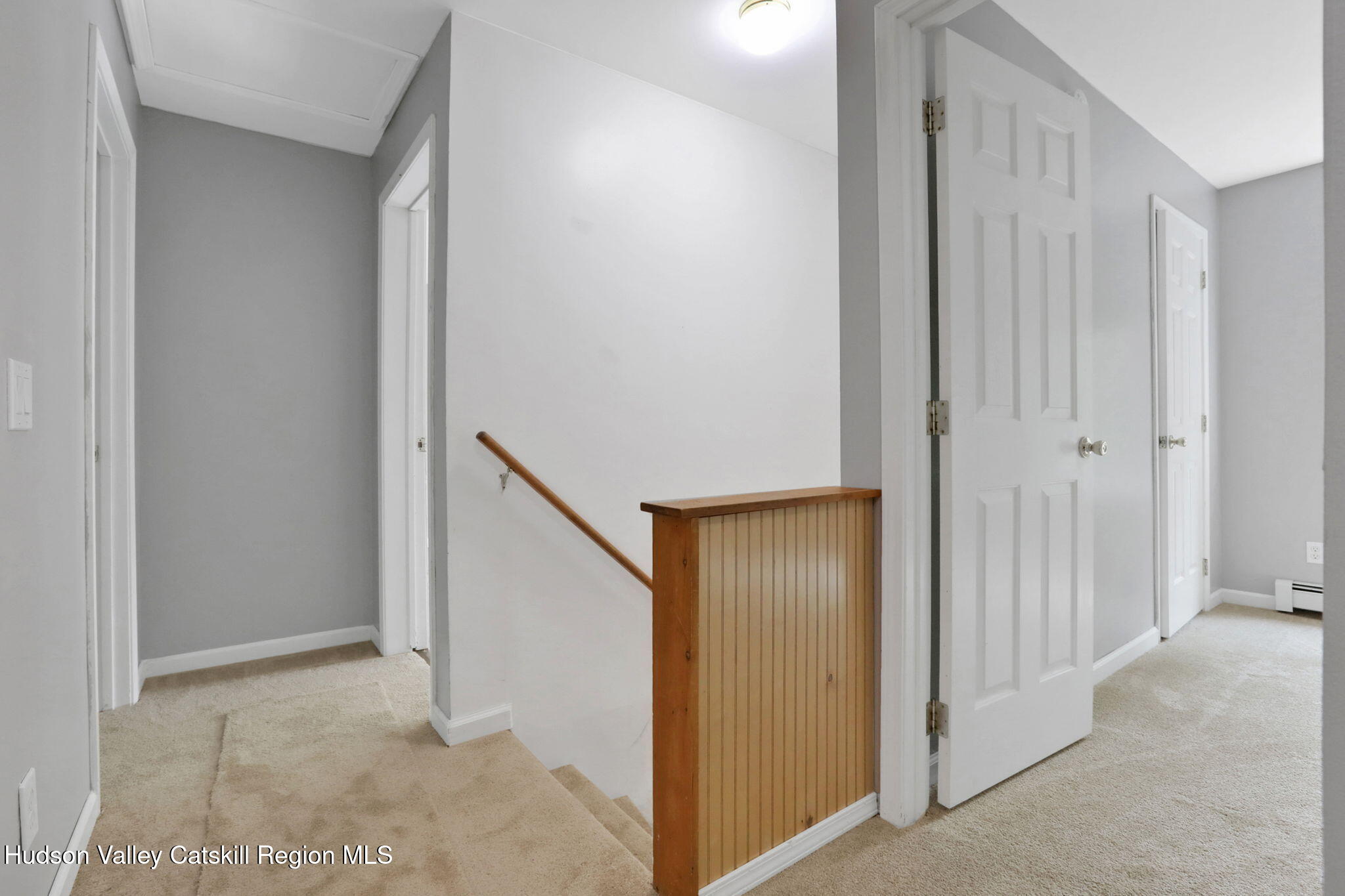 10 Lairds Court