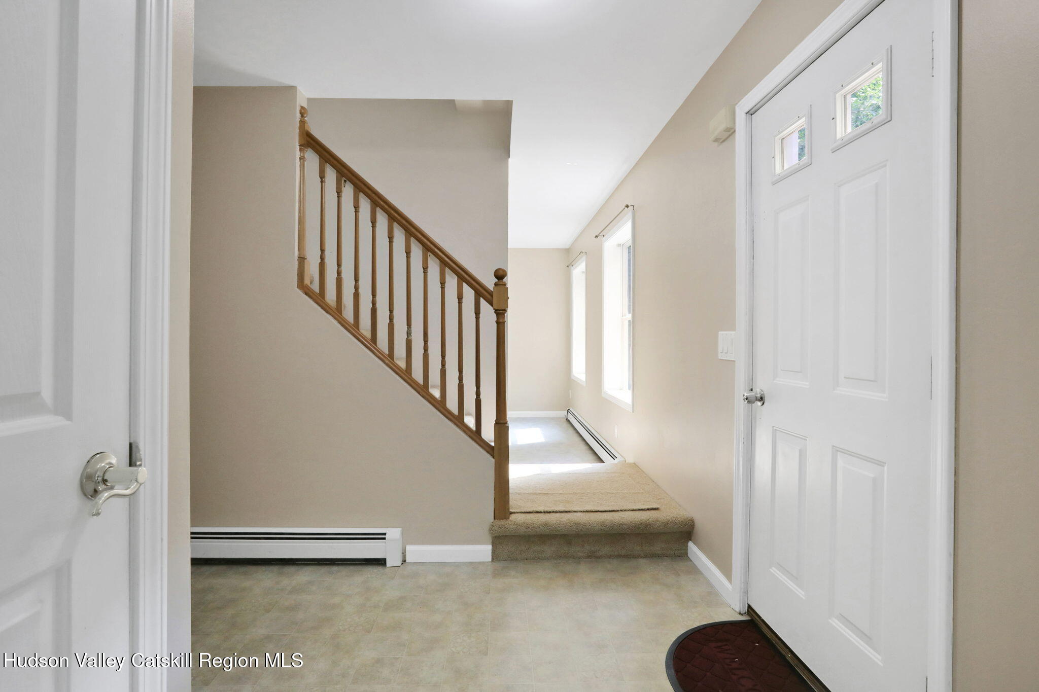 10 Lairds Court