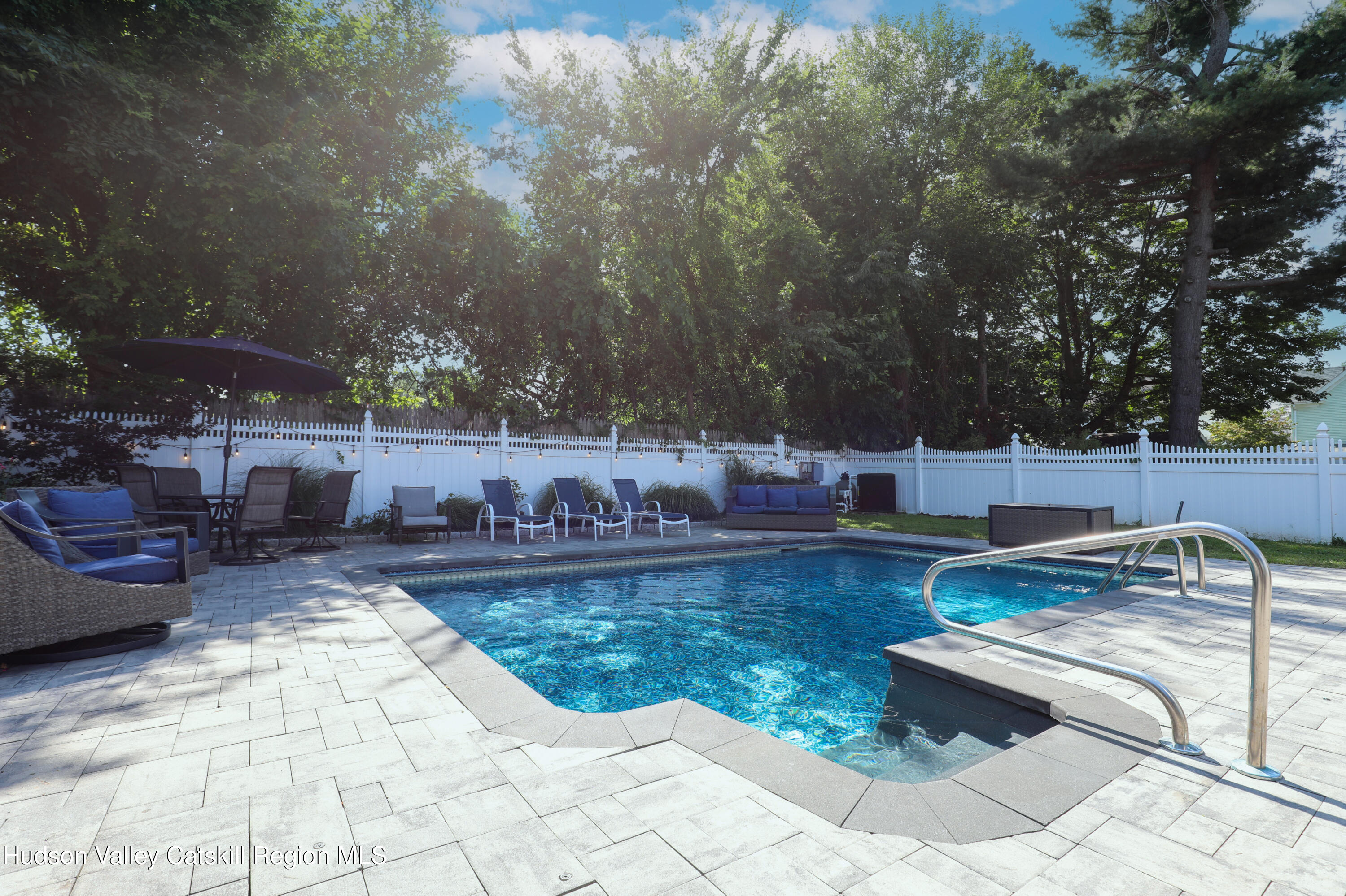 159 Smith Avenue