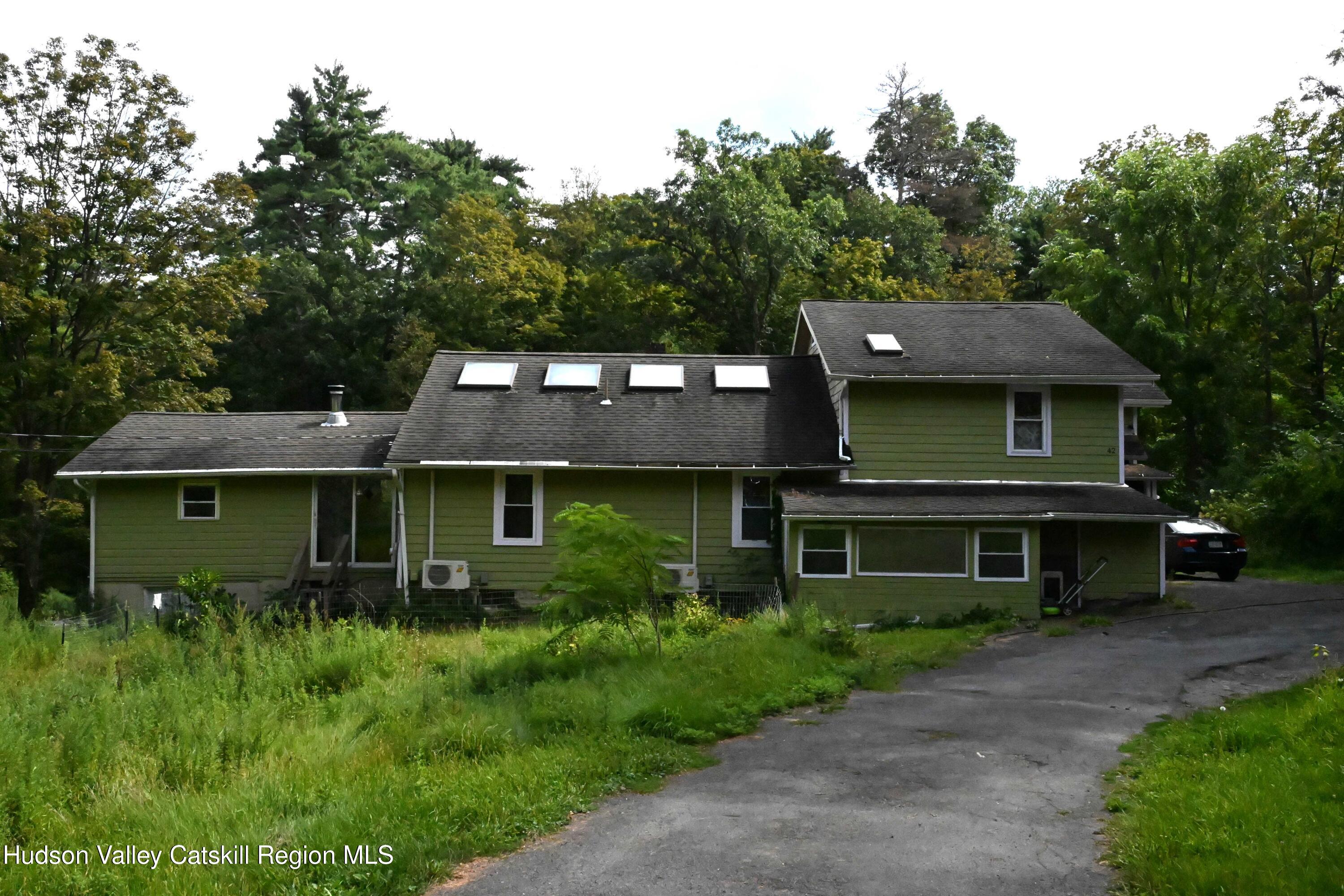42 Beyersdorfer Lane