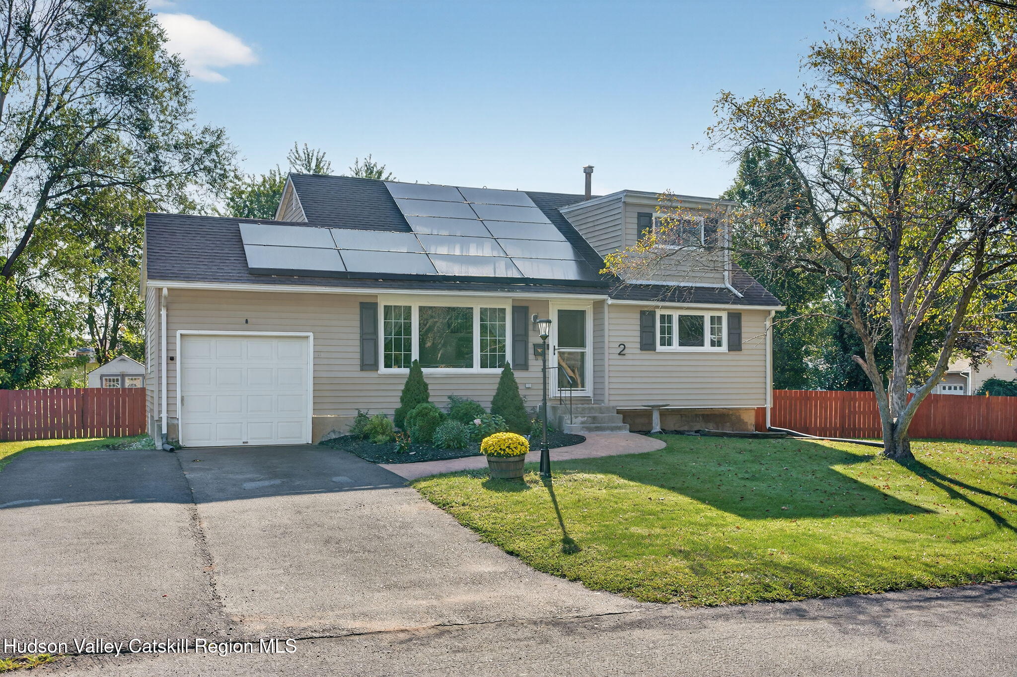 2 Edgewood Drive