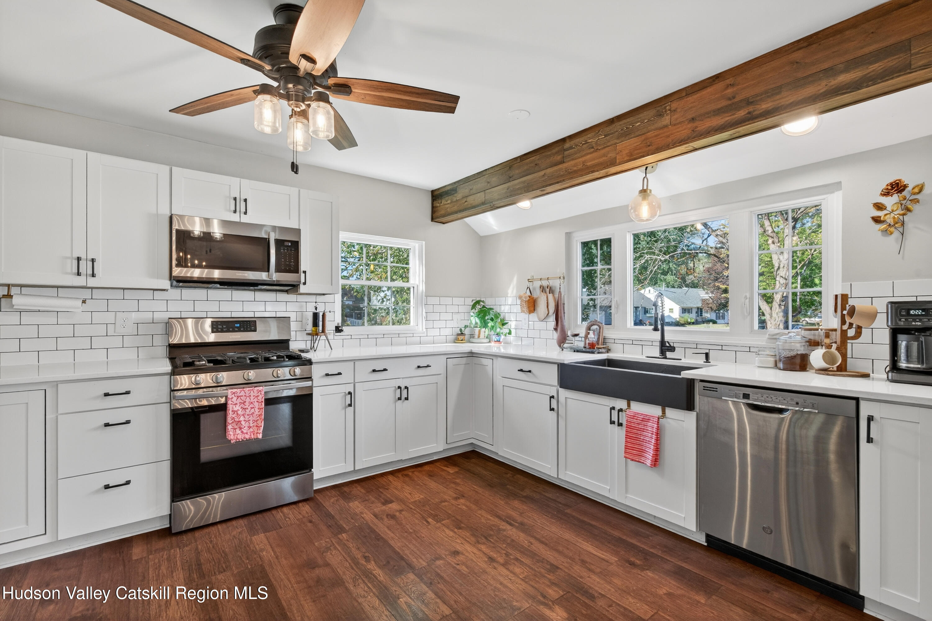 2 Edgewood Drive