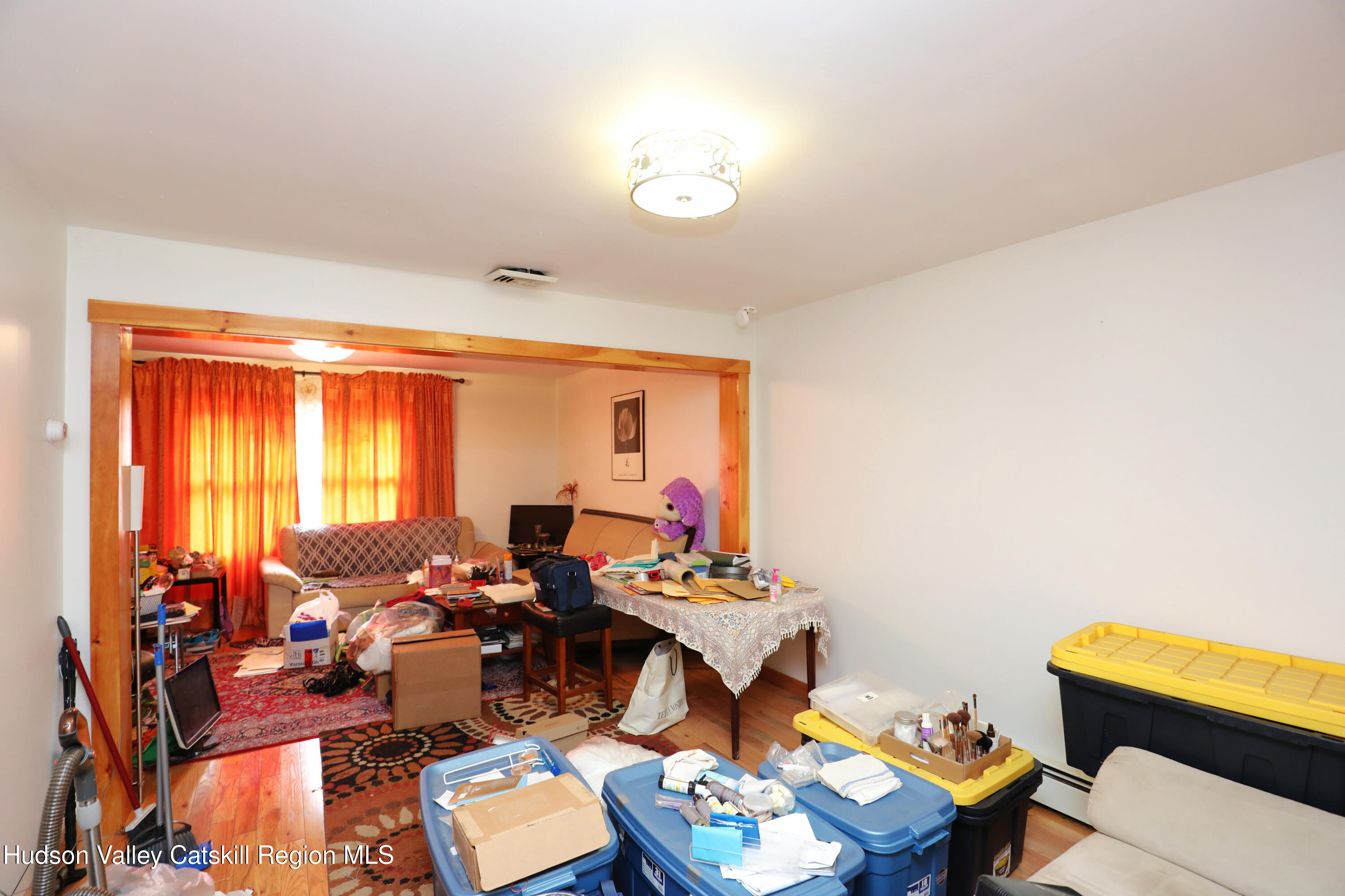 38 Roxanne Boulevard