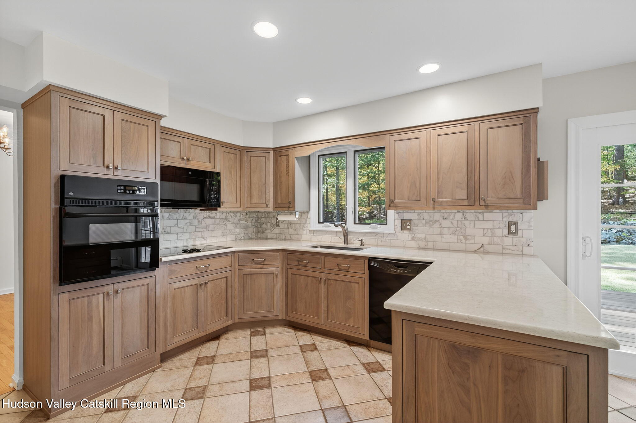 19 Livingston Ct. Court