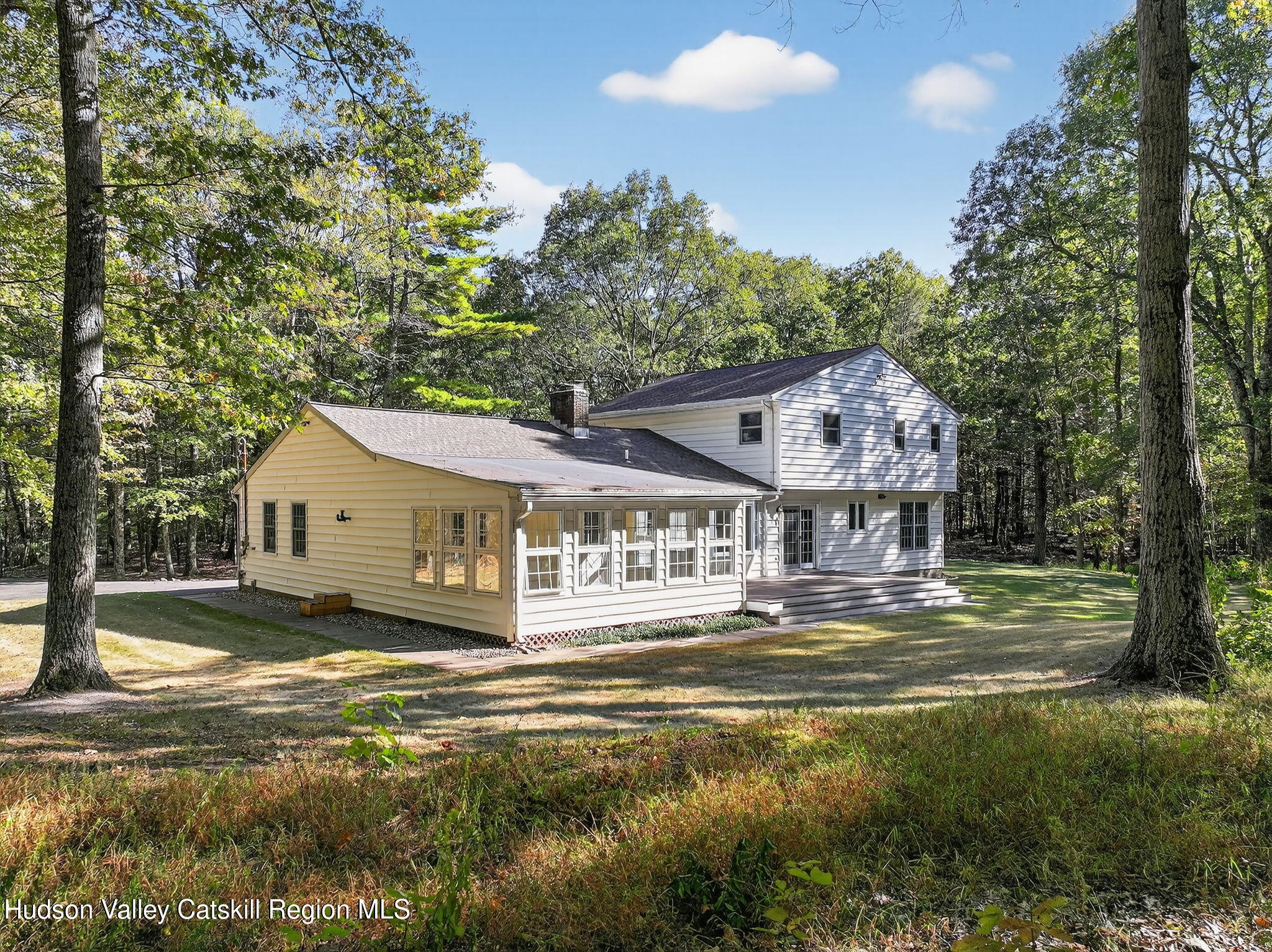 19 Livingston Ct. Court