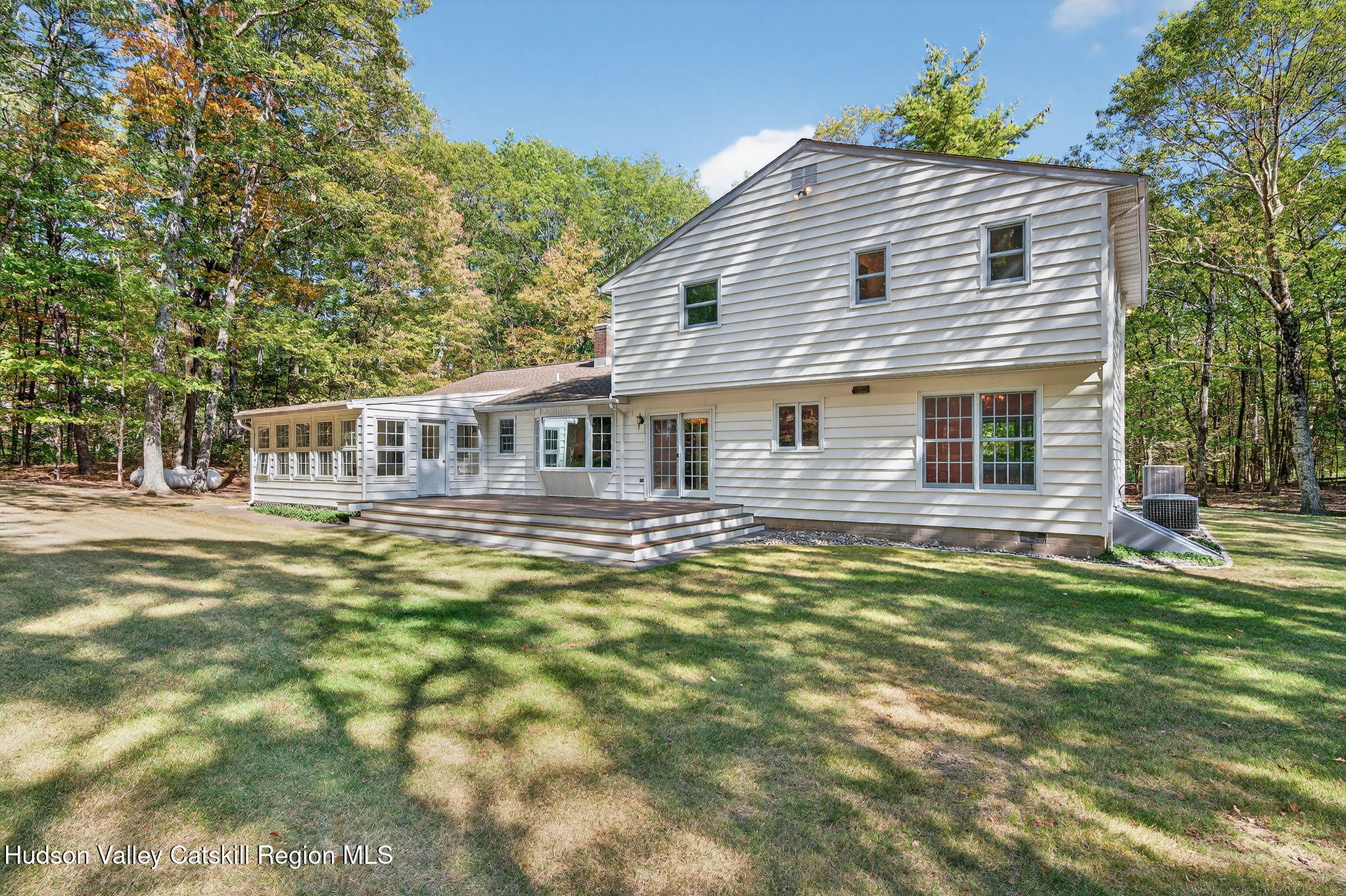 19 Livingston Ct. Court