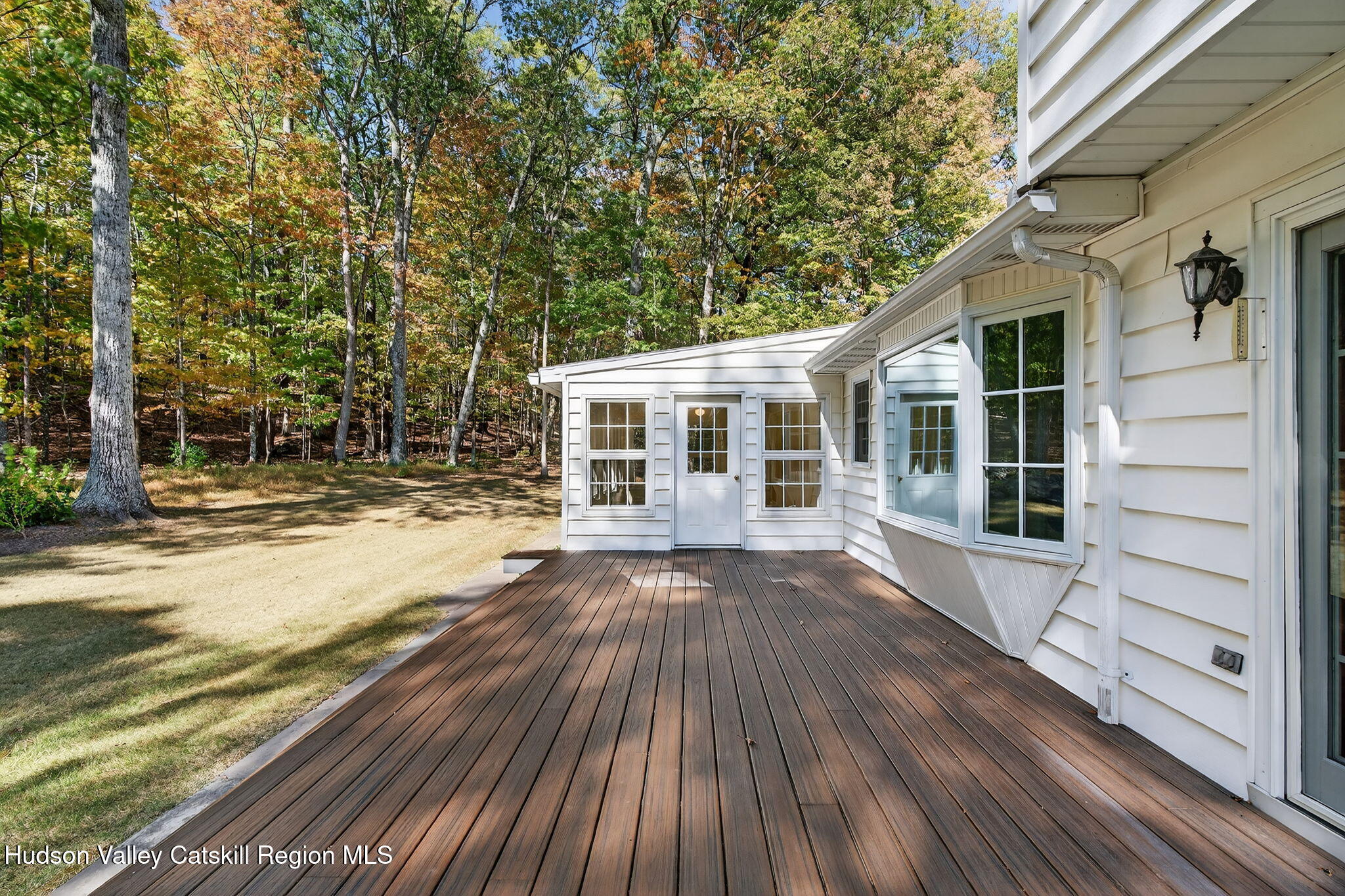19 Livingston Ct. Court