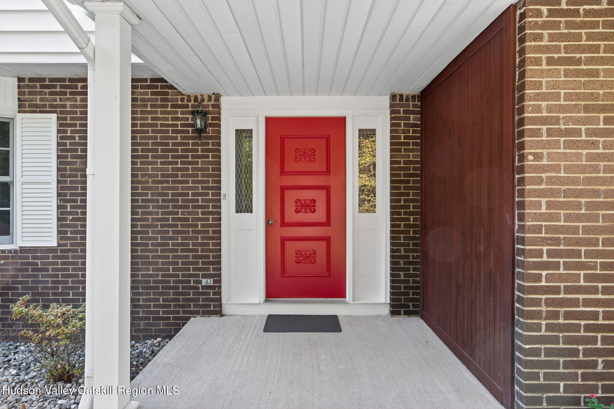 19 Livingston Ct. Court