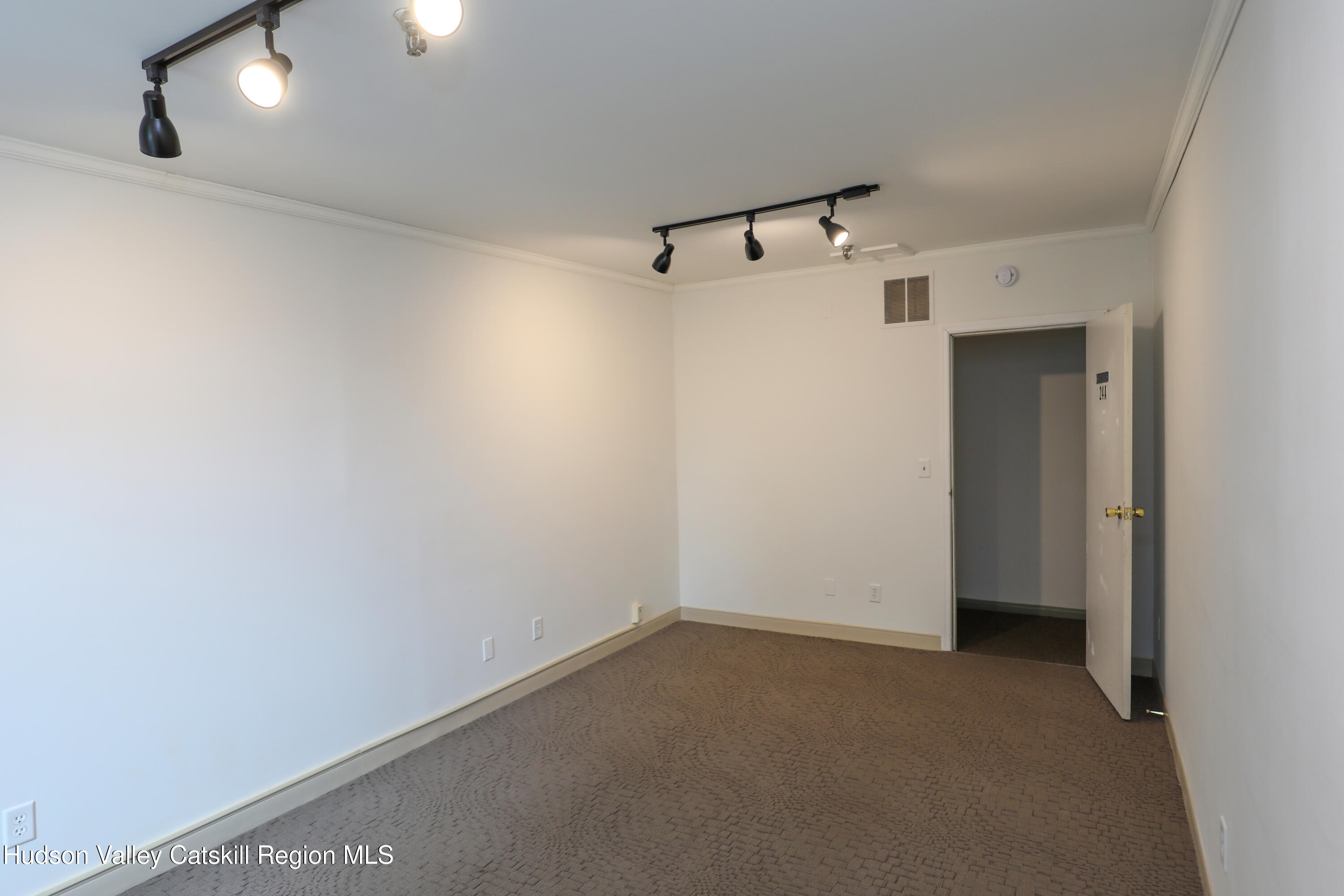 159 Green Street, 24