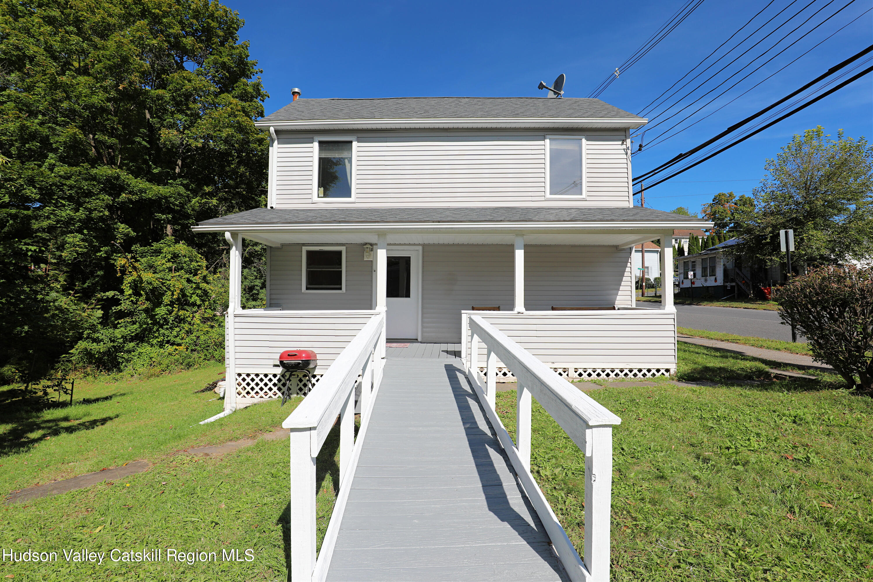 110 W Bridge Street
