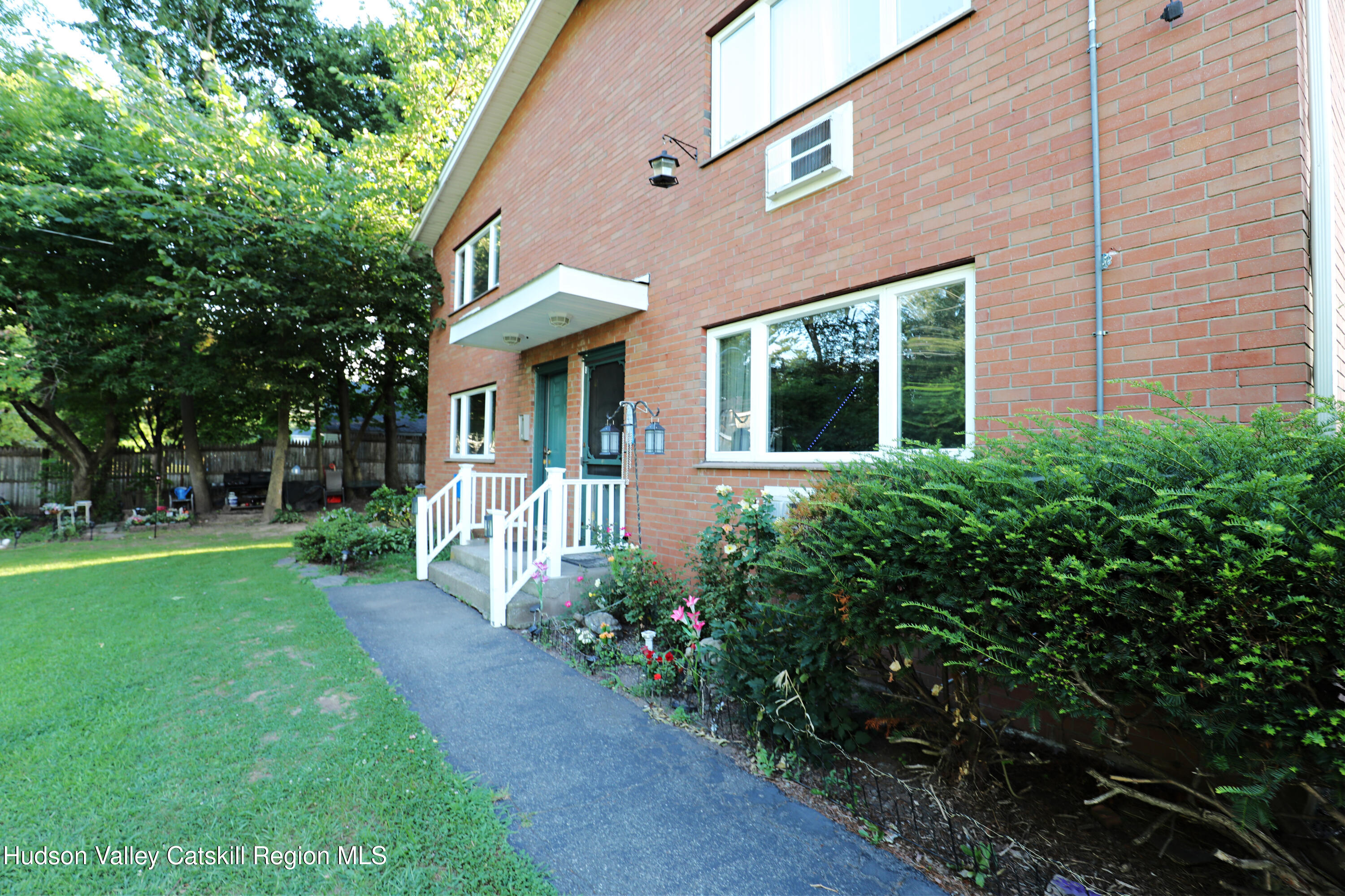 30 Lamb Avenue