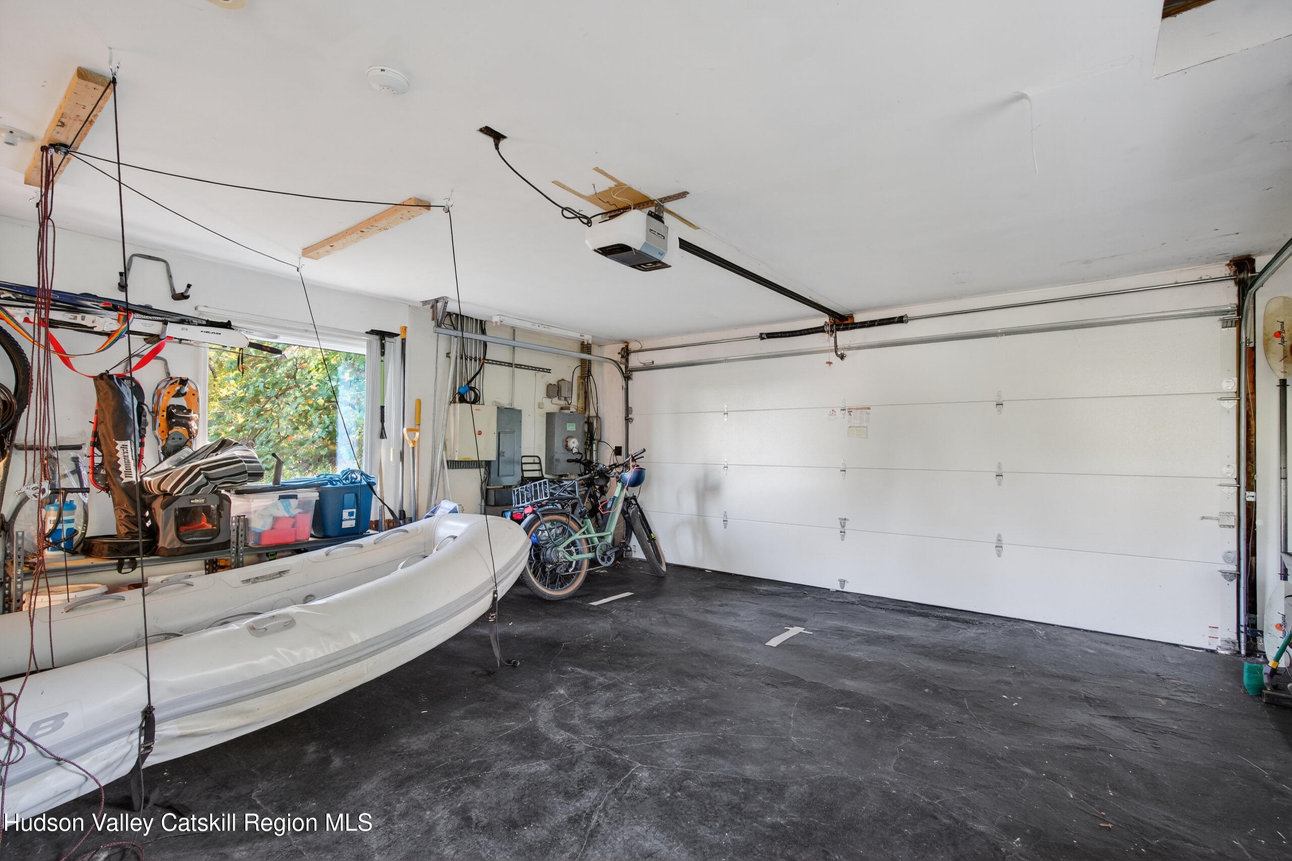 83 River Road