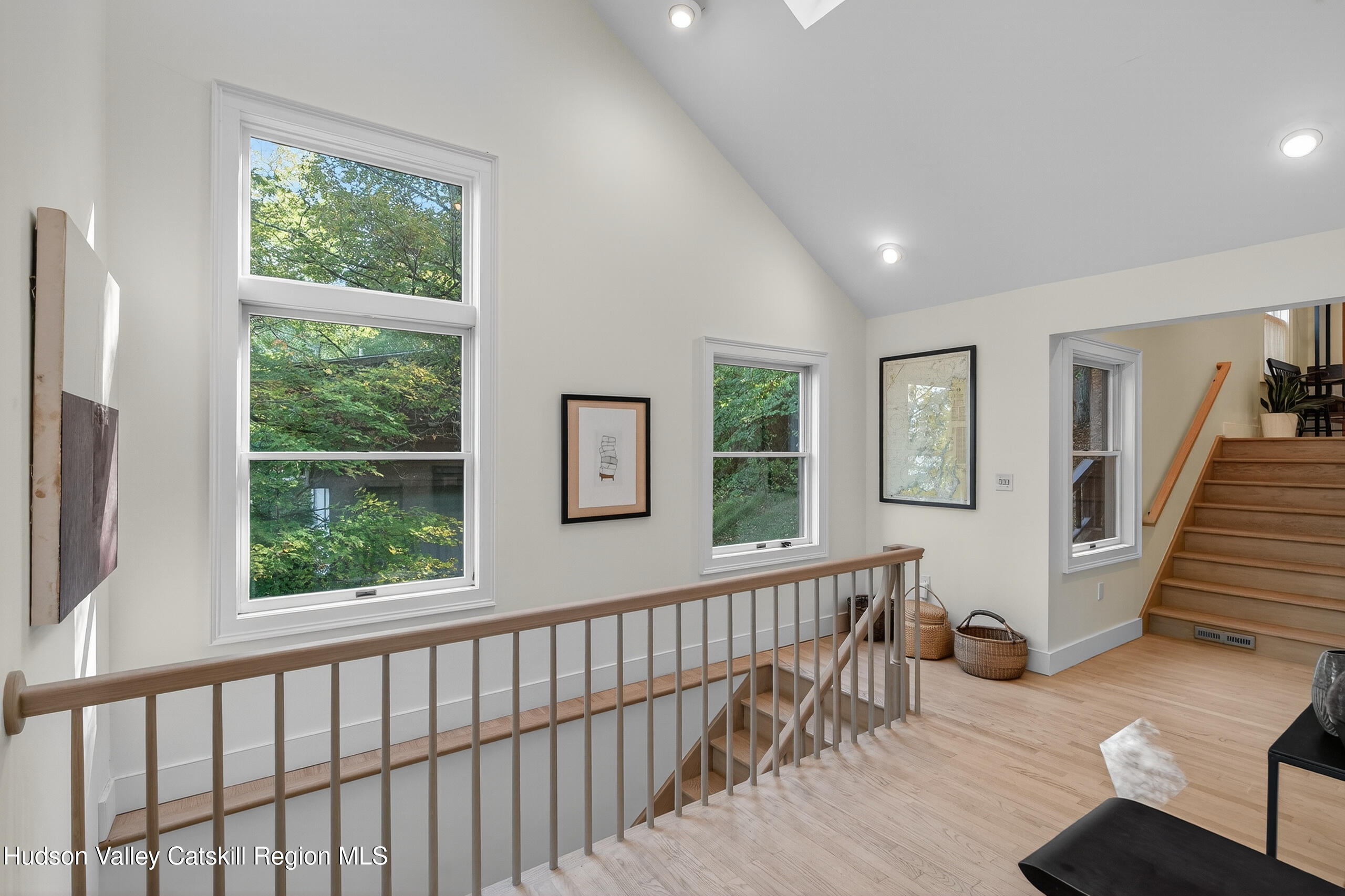 83 River Road